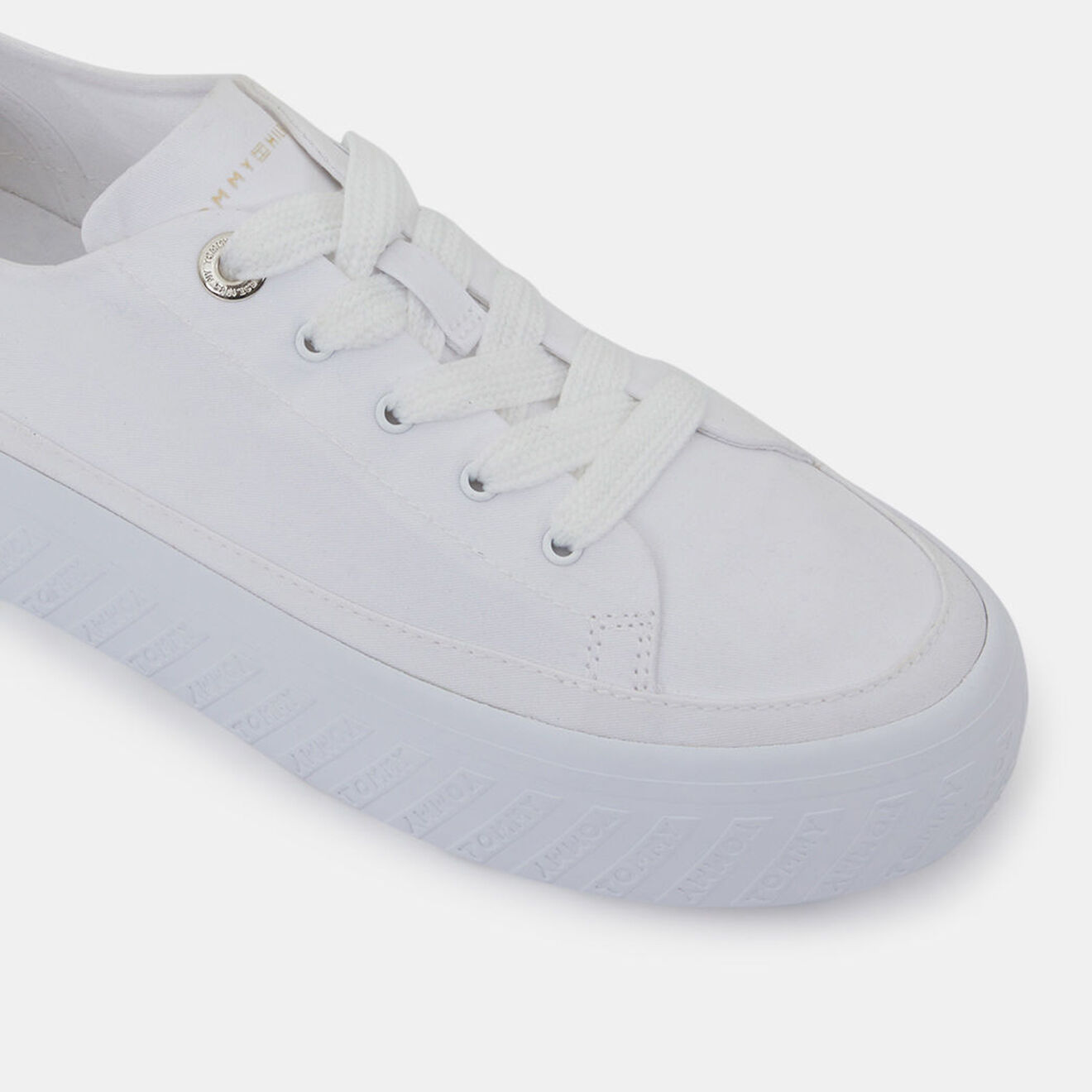 Tommy Hilfiger Baskets Monochromatic blanches