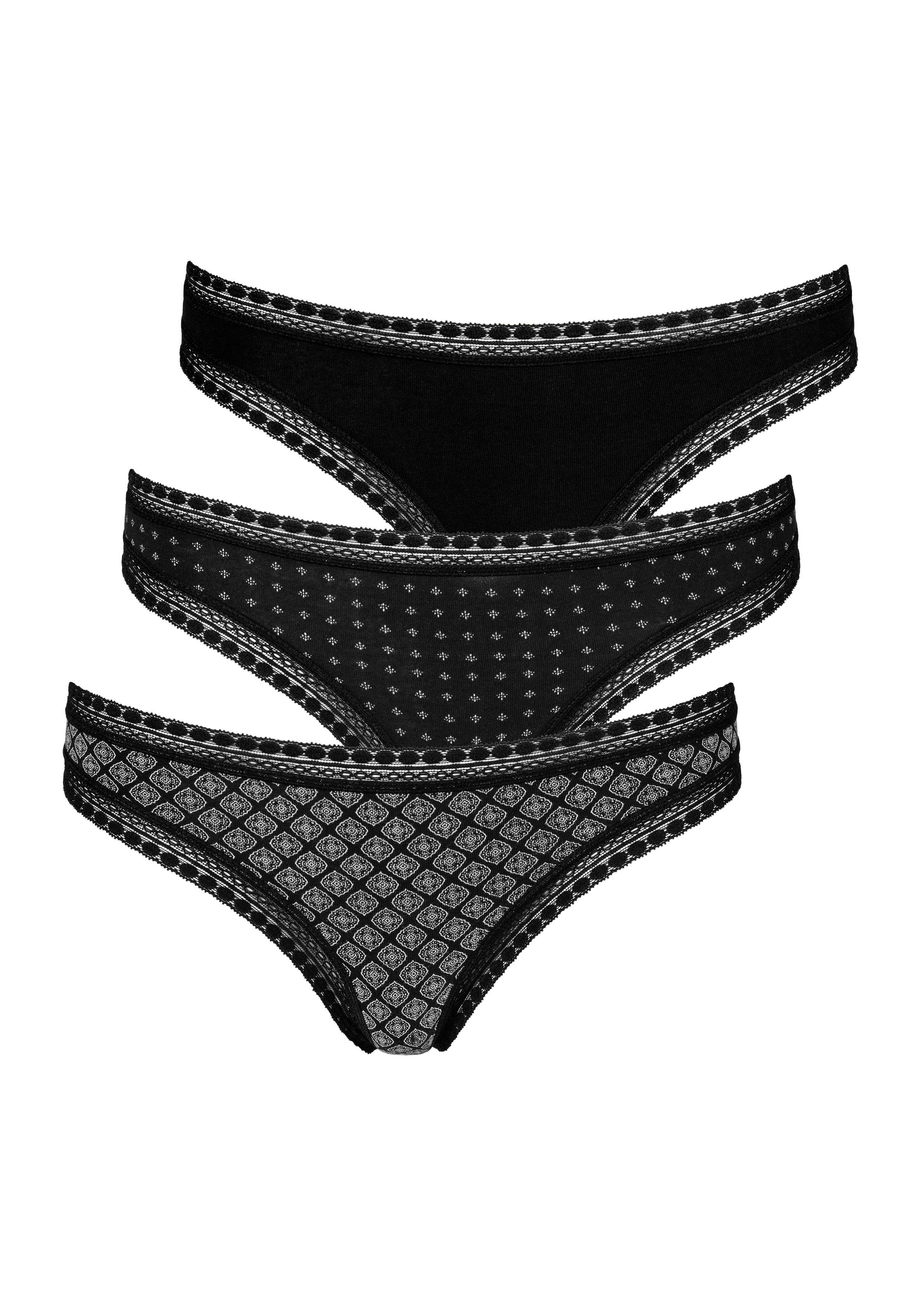 LASCANA String , aus elastischer Baumwolle mit weicher Spitze