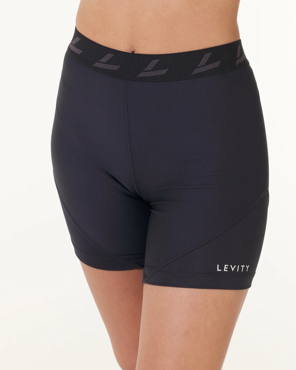 LEVITY Breeze Shorts Black