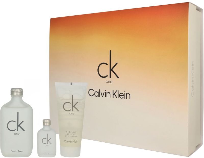 Calvin Klein - CK One Giftset - Cadeauset - 215 ml