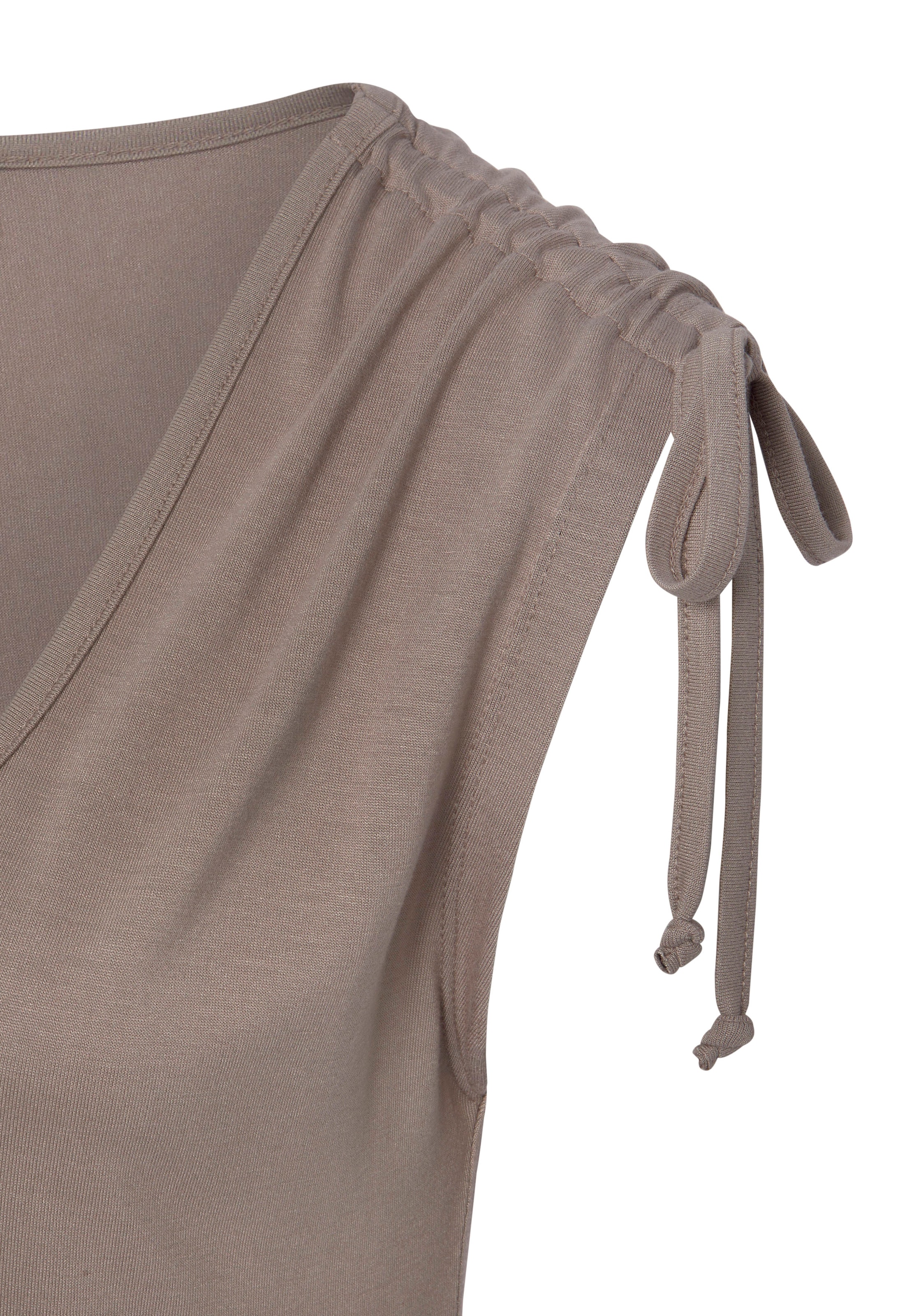 LASCANA Strandtop , mit Raffung an den Schultern, bequemes Damentop, figurbetont