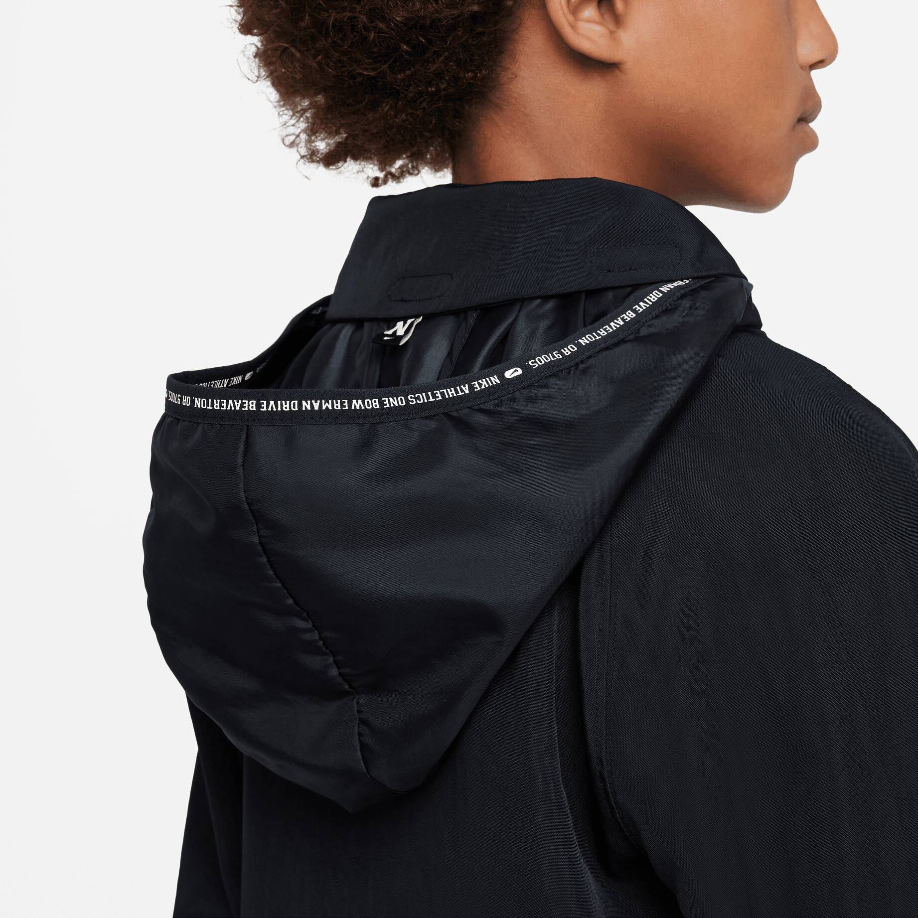Nike| Jungen Trainings-Hoodie ATHLETICS REPEL