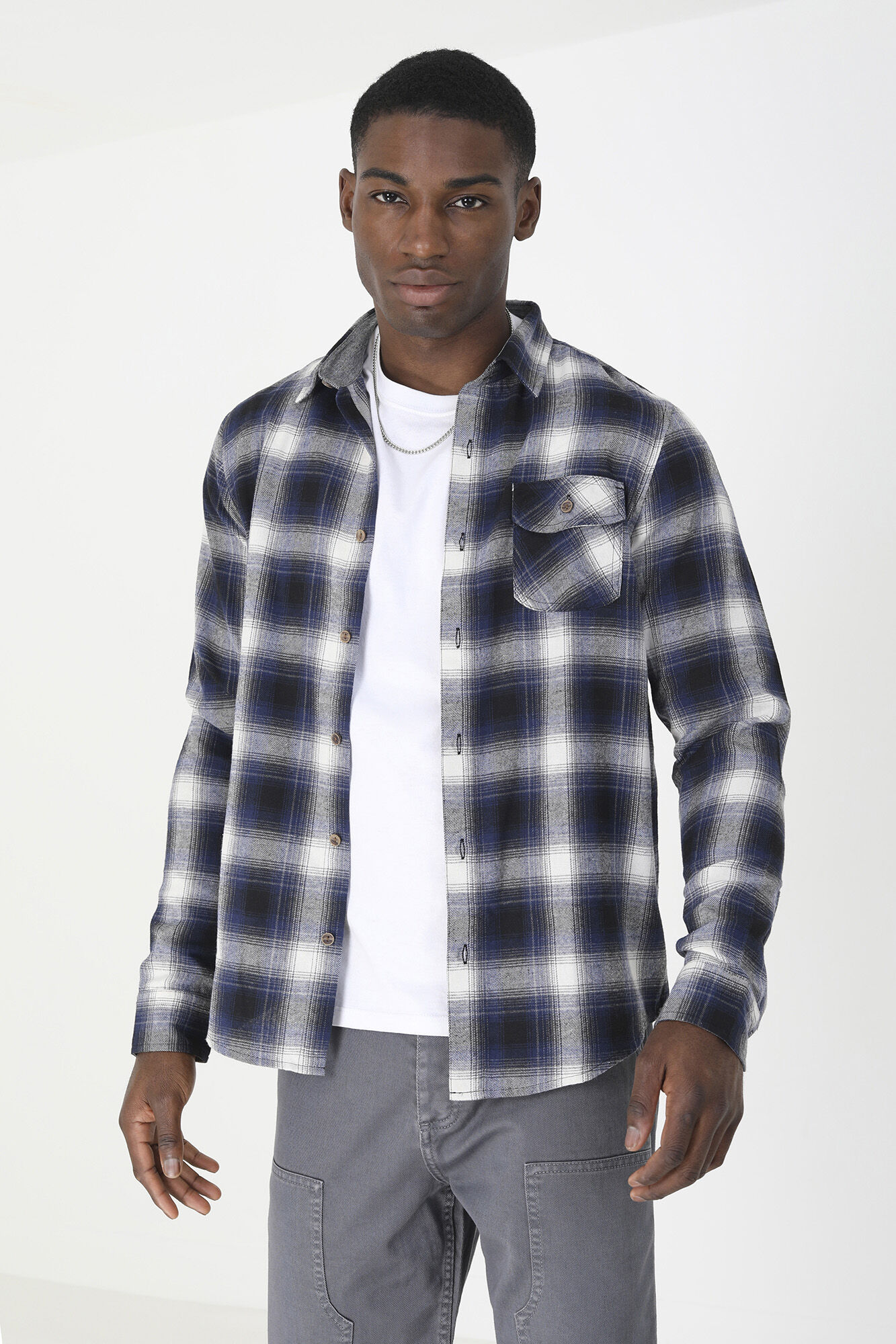 Camisa xadrez com bolso