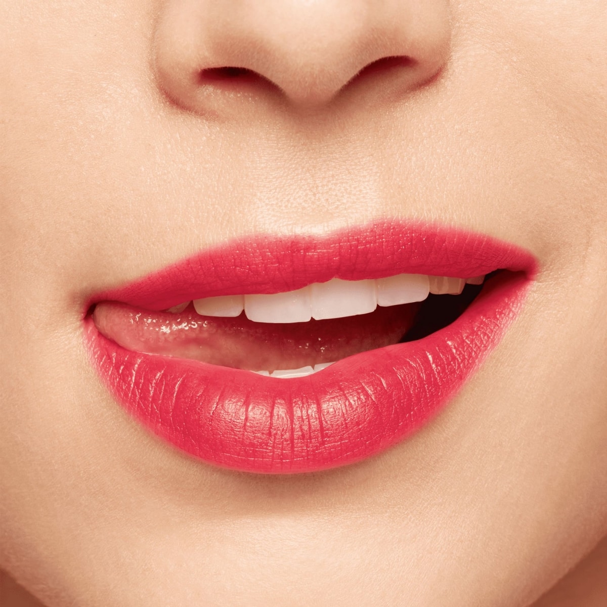 CLARINS Eau à Lèvres Rouge à lèvres à la texture eau et à la couleur modulable haute tenue