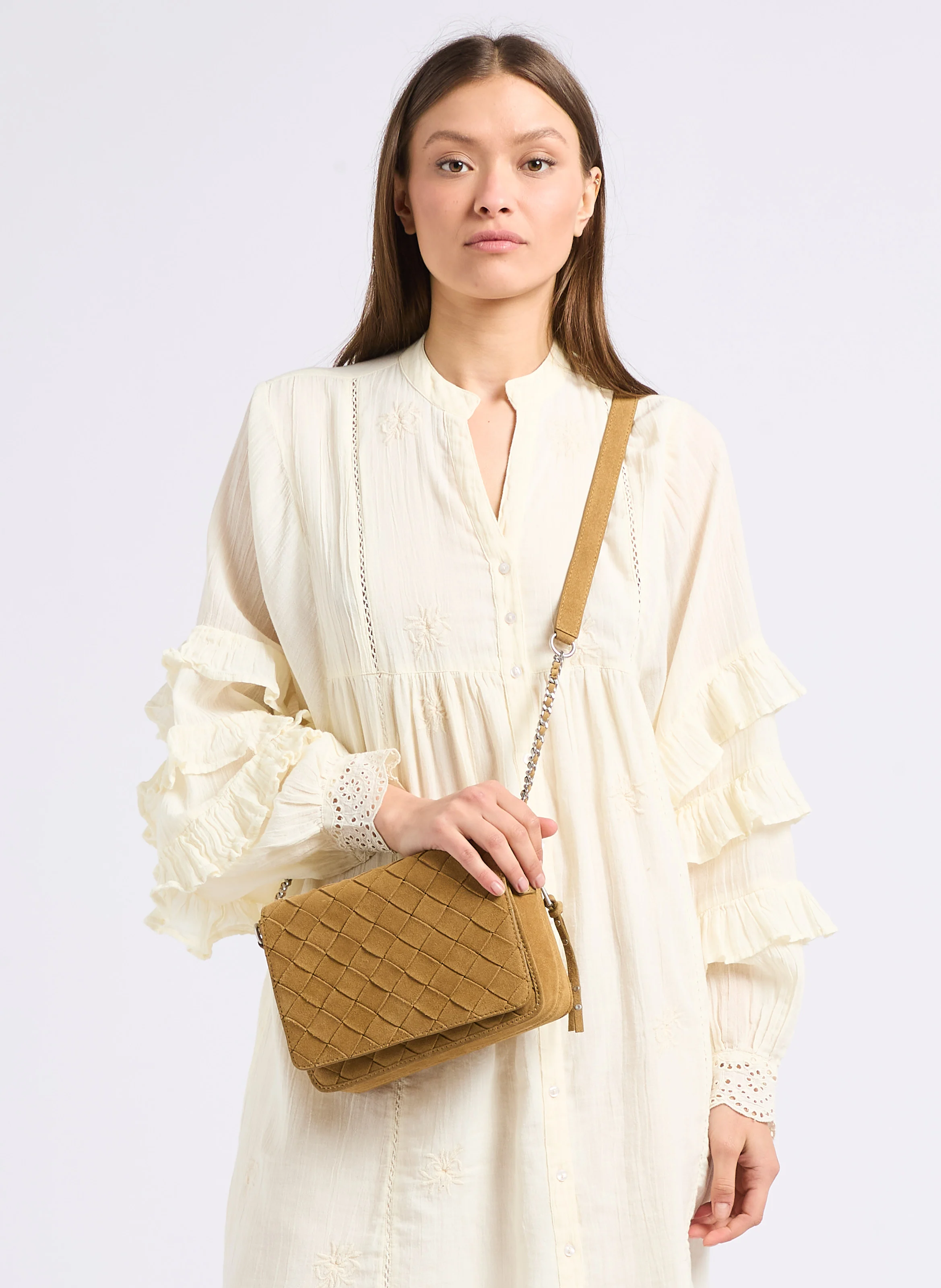 Sac bandoulière en cuir velours tressé | Beige