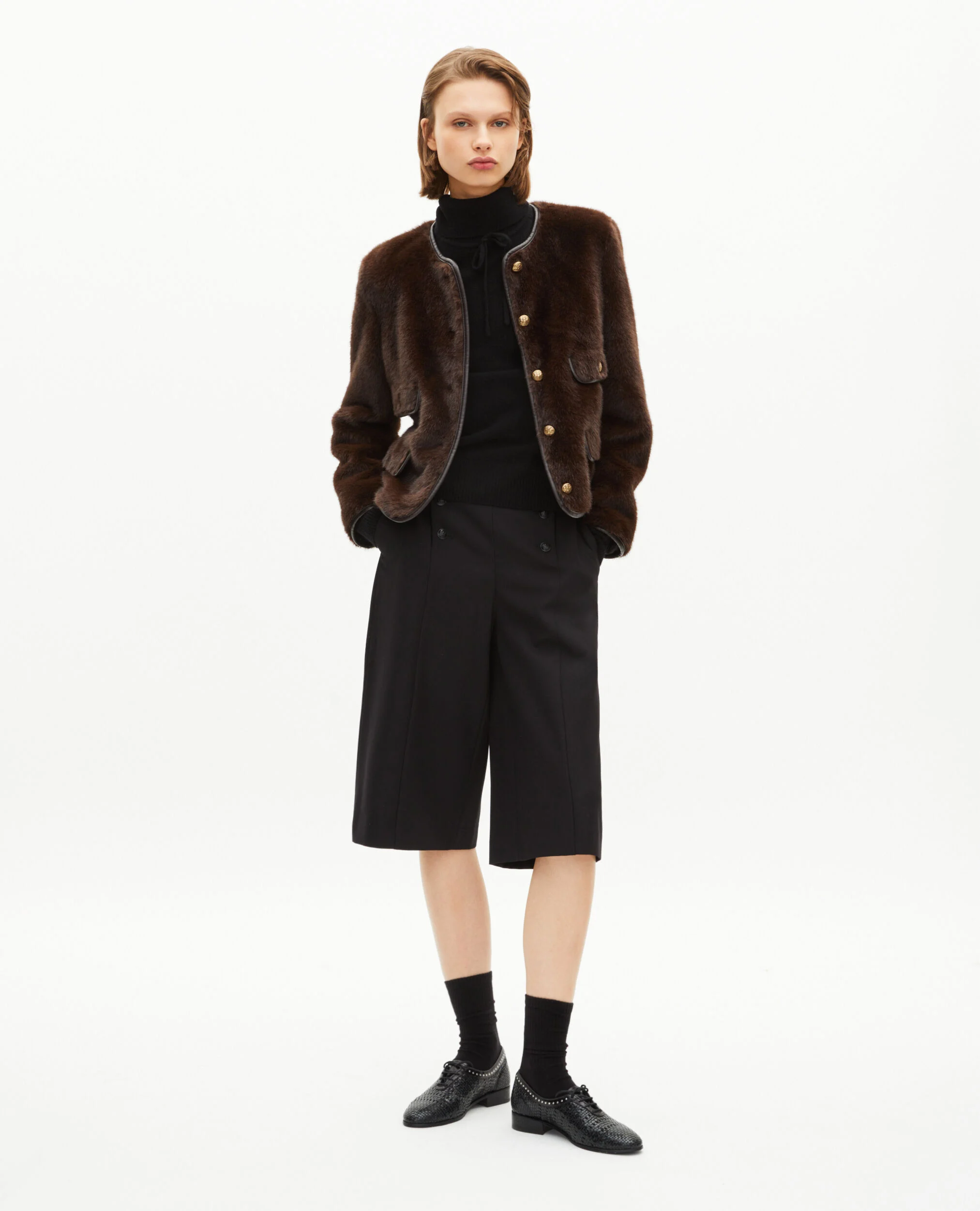 Blouson effet fourrure avec détails de cuir marron