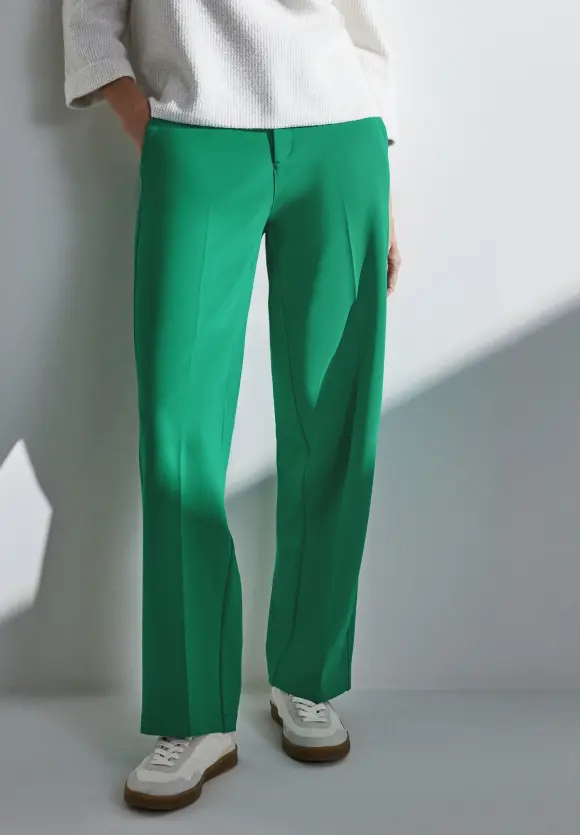 Casual Fit Hose - fresh spring green