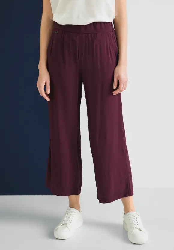 Viskose Loose Fit Hose - tamed berry