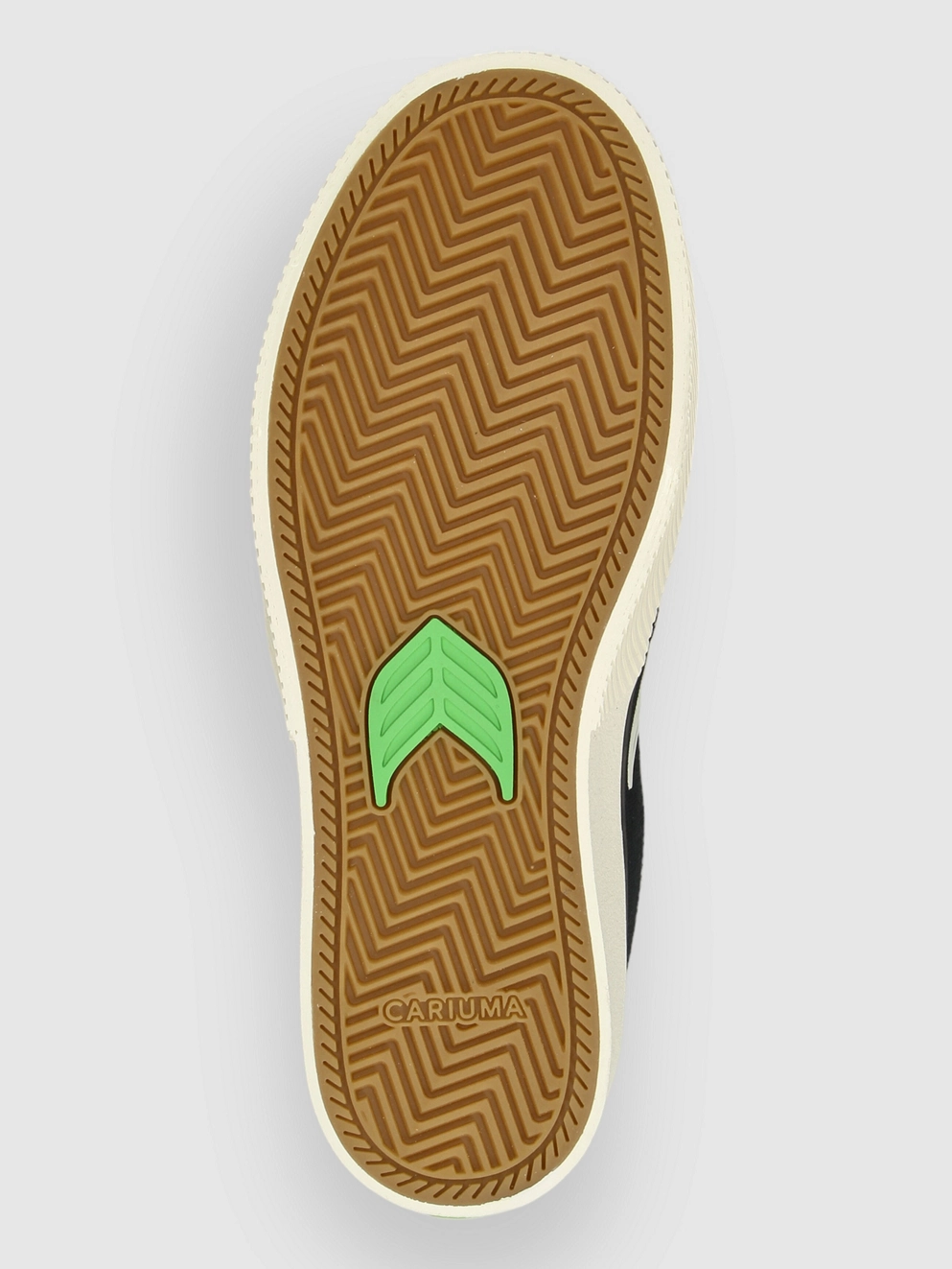 Cariuma Naioca Skate Shoes black/ ivory suede