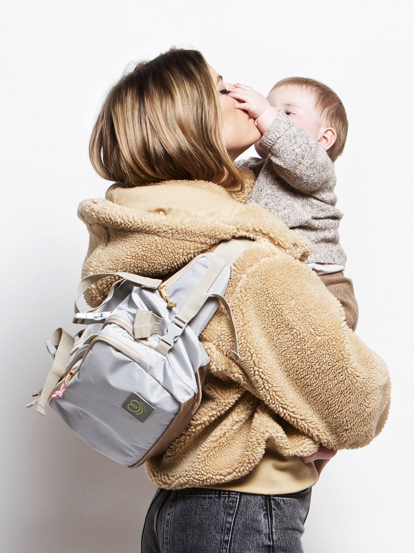 Bolsa de maternidade CaravanBag LOVE RADIUS cinza