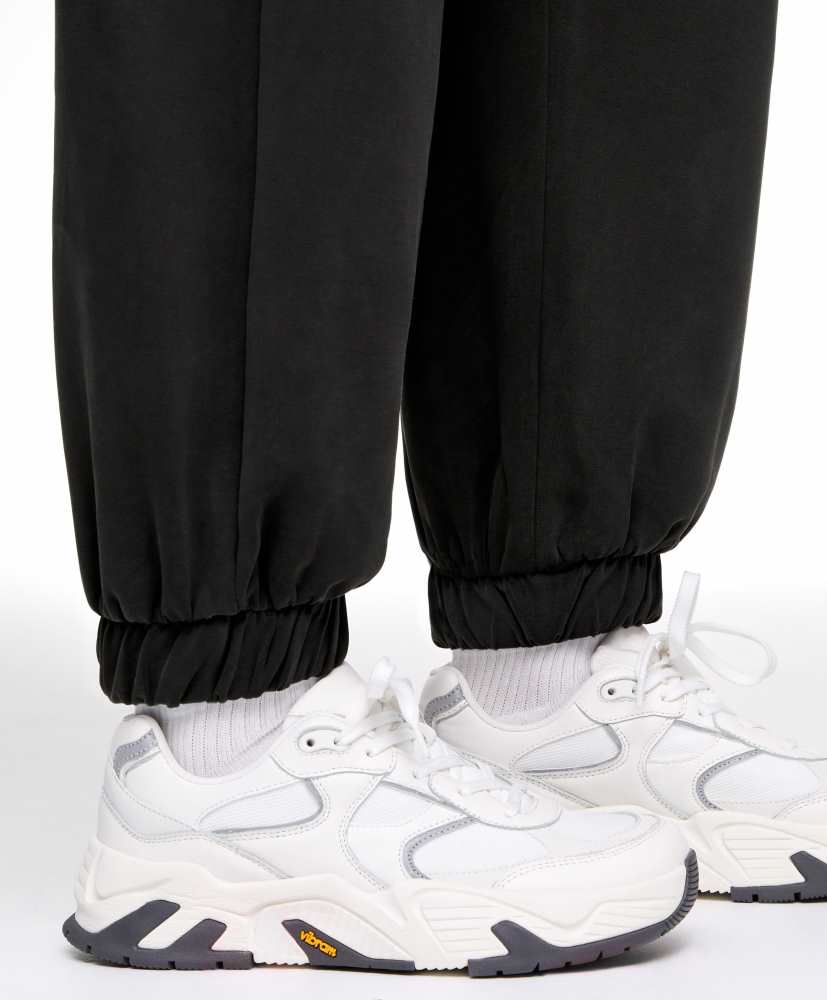 Calça jogger em modal macio ao toque