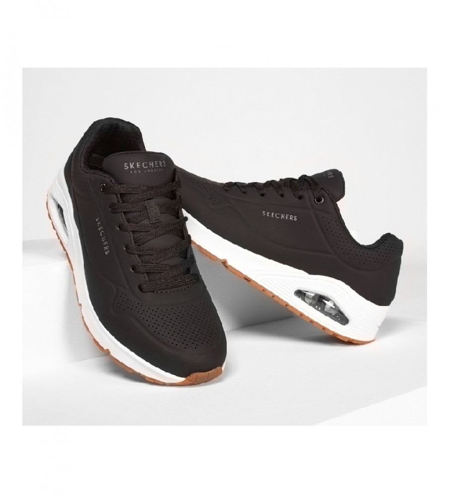 Tênis Skechers Uno