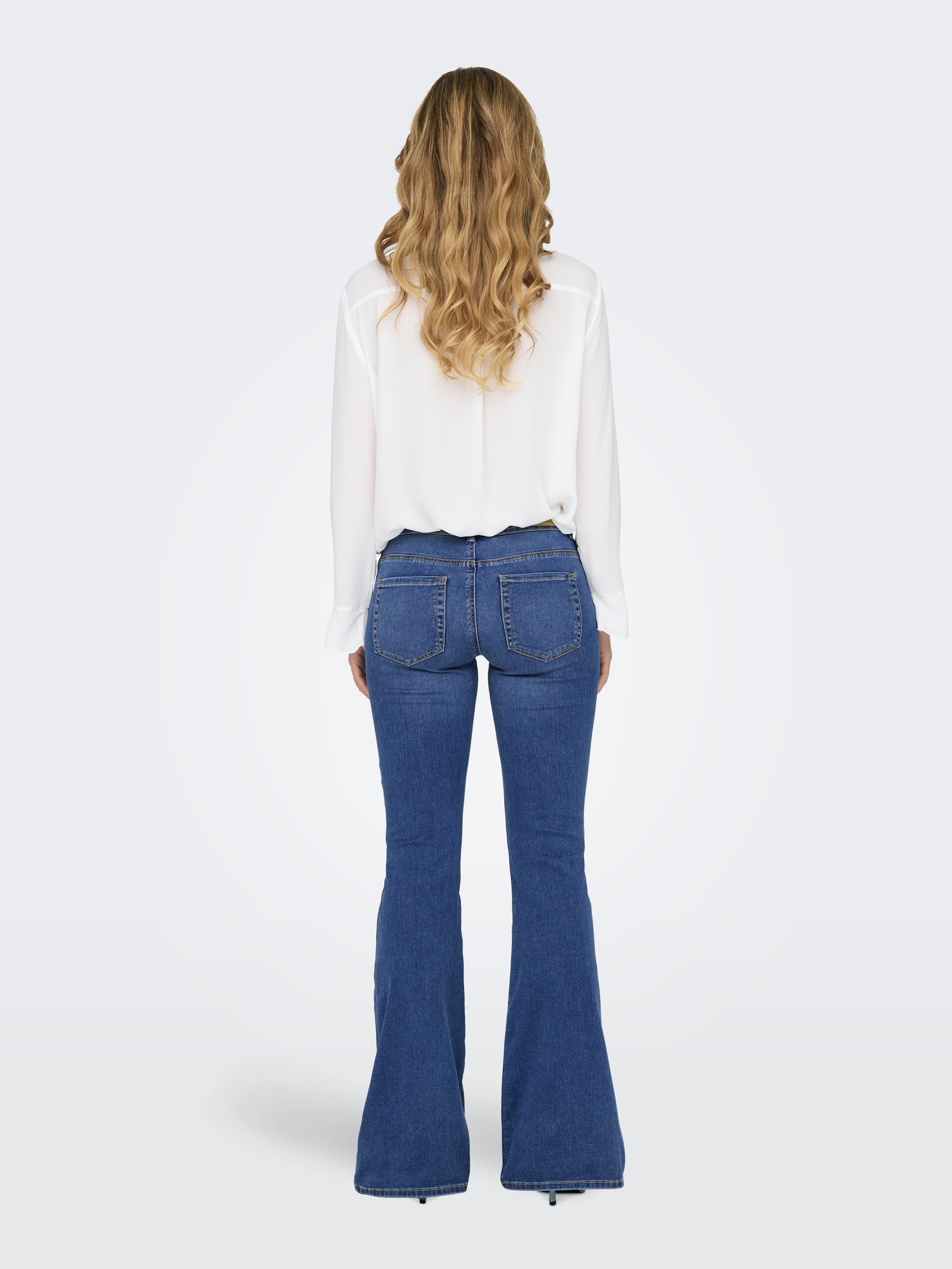 ONLREESE Mittlere Taille Ausgestellt Jeans Light Medium Blue Denim
