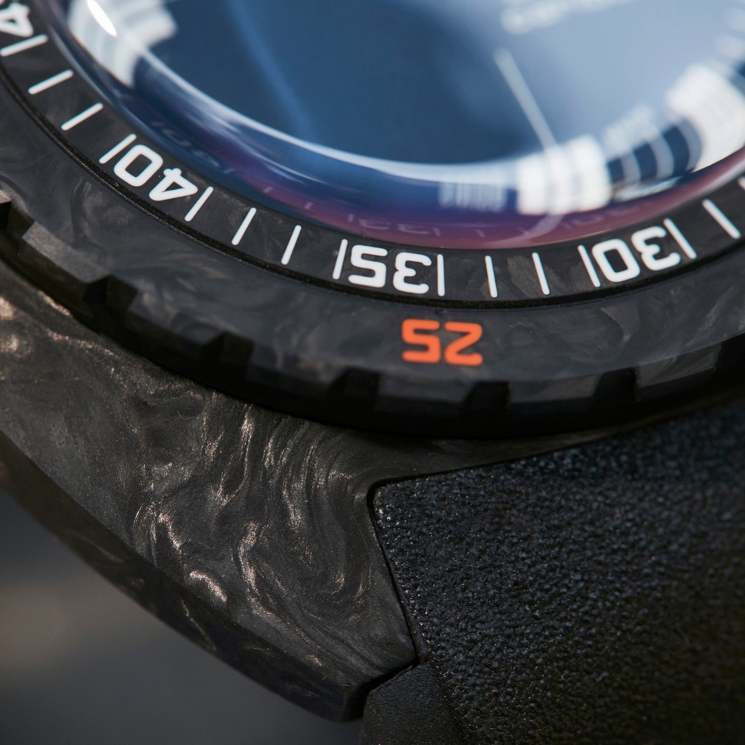 Doxa SUB 300 Carbon Caribbean