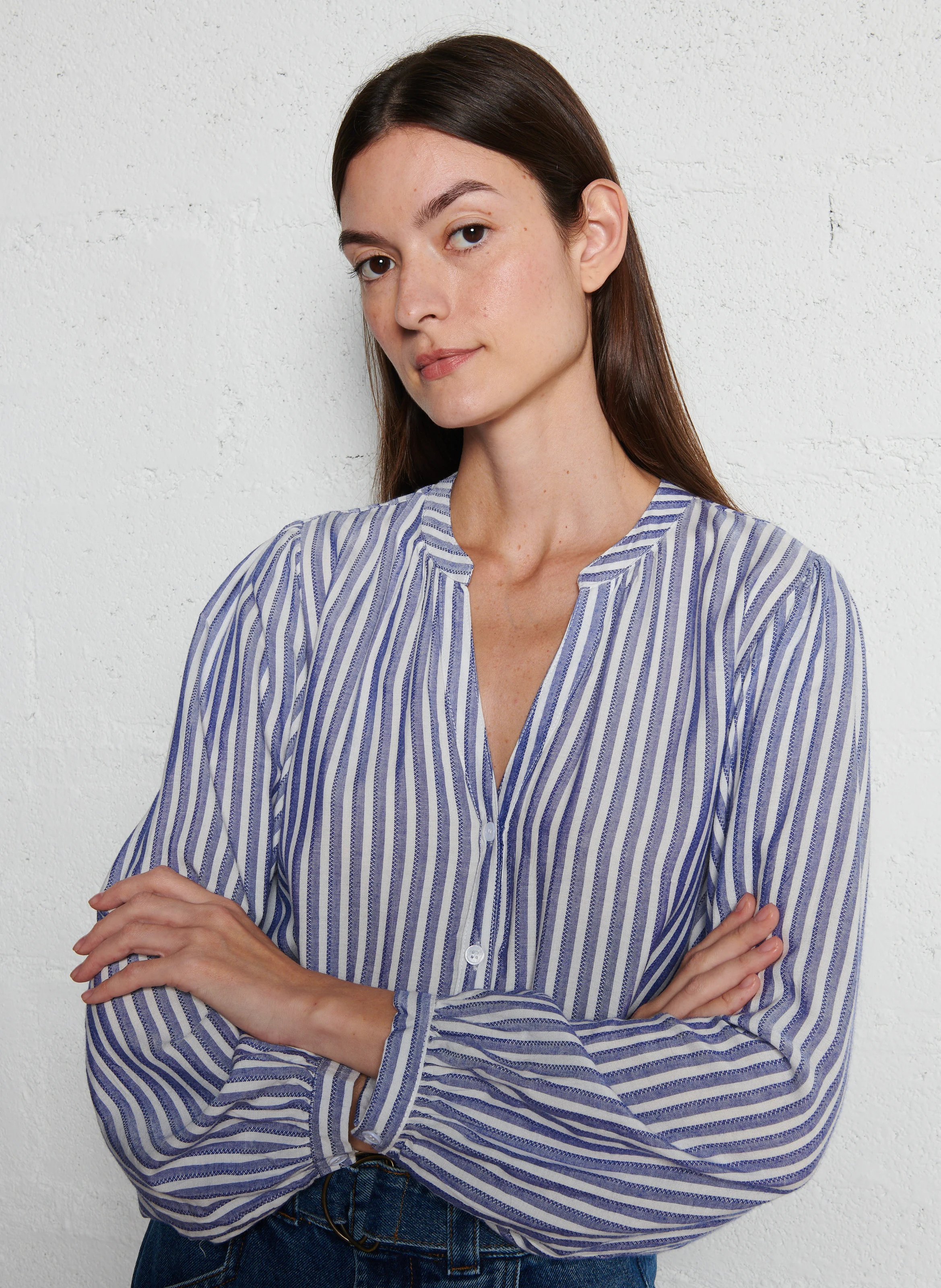 CAISY - Chemise col V ample à rayures | Bleu