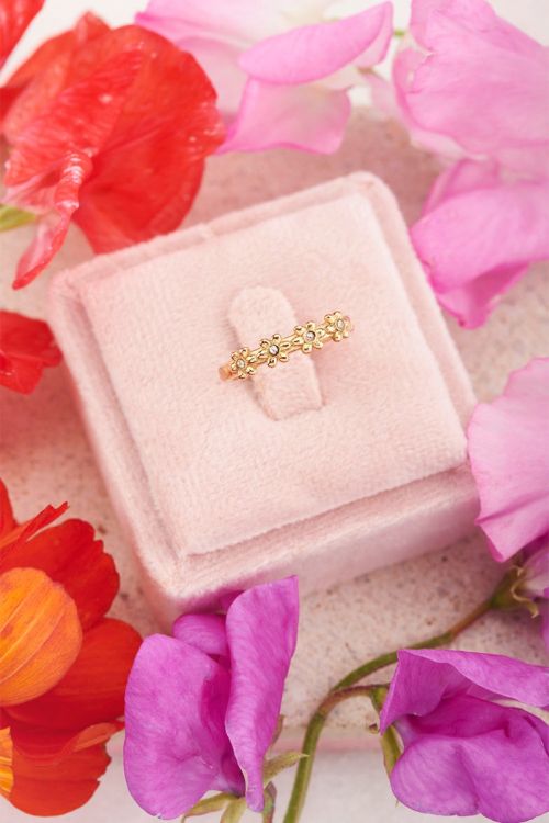 Ring met bloemen & steentjes