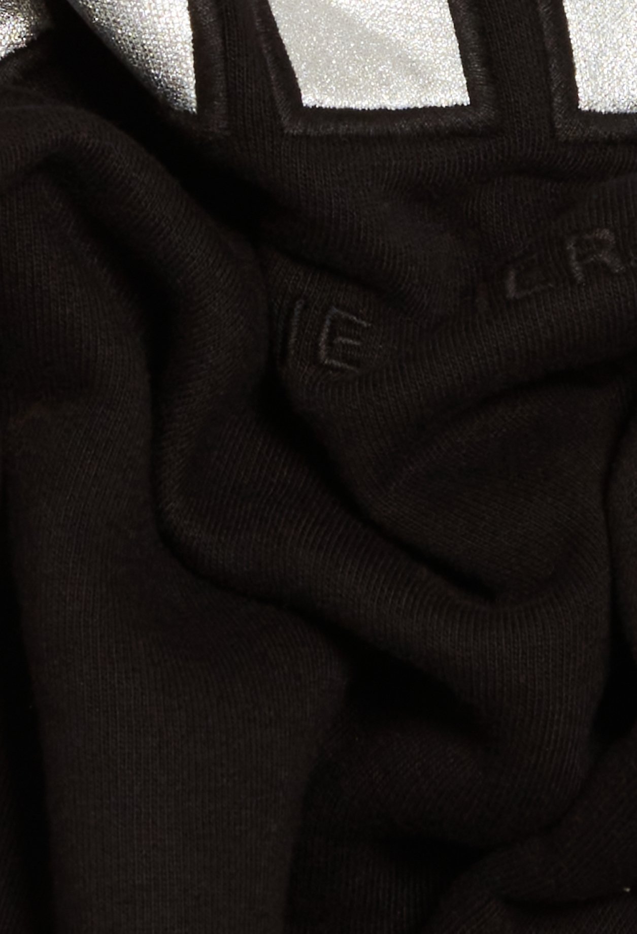 Pull Paris noir