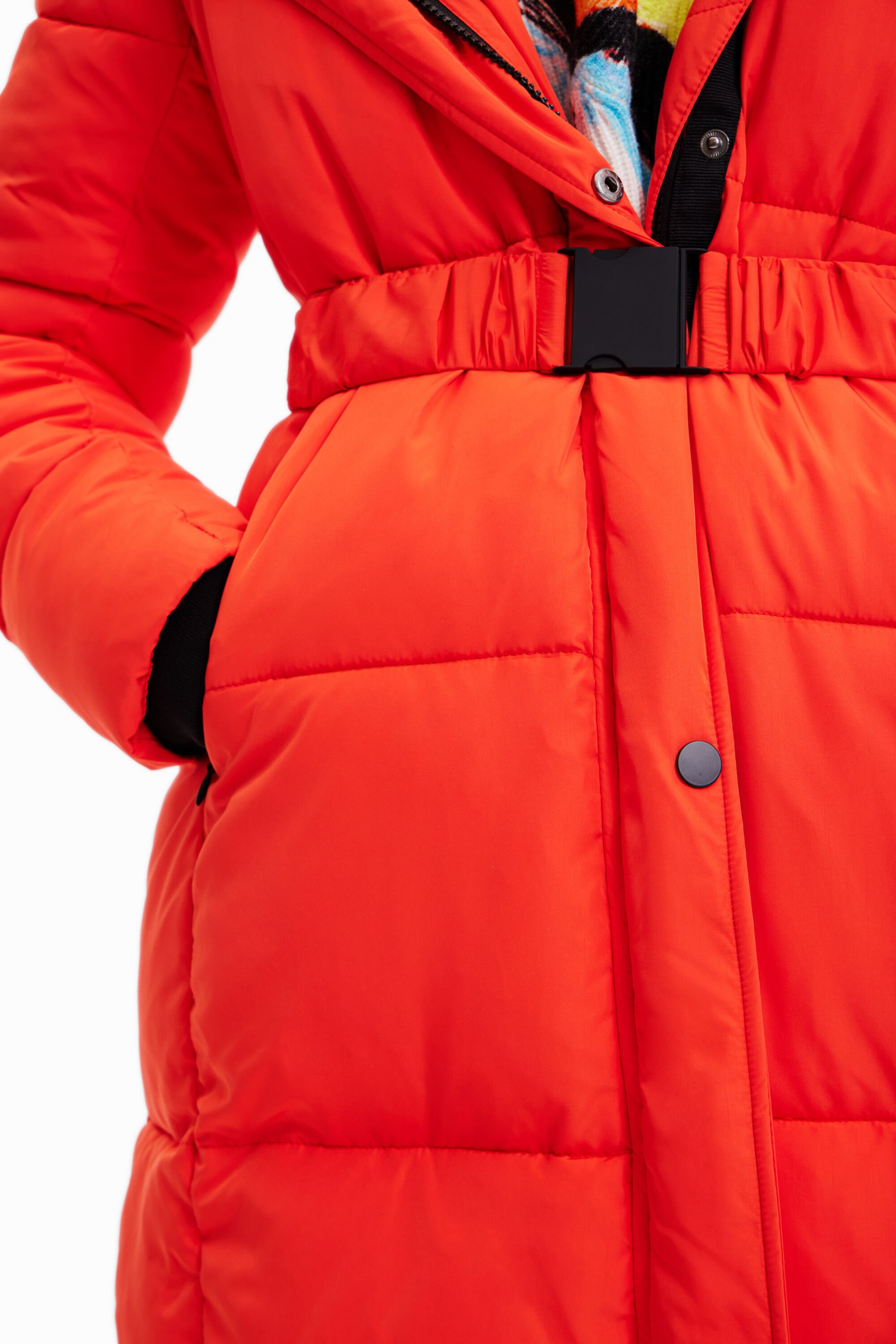 Long manteau matelassé ceinture