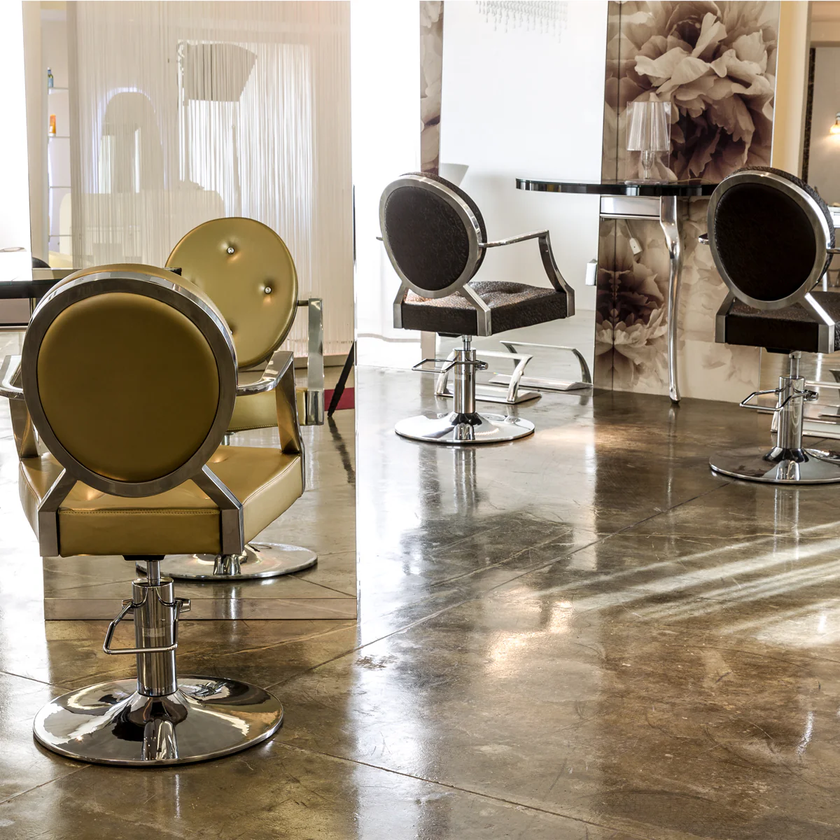 Fauteuil POMPADOUR Capitonné Verres diamant