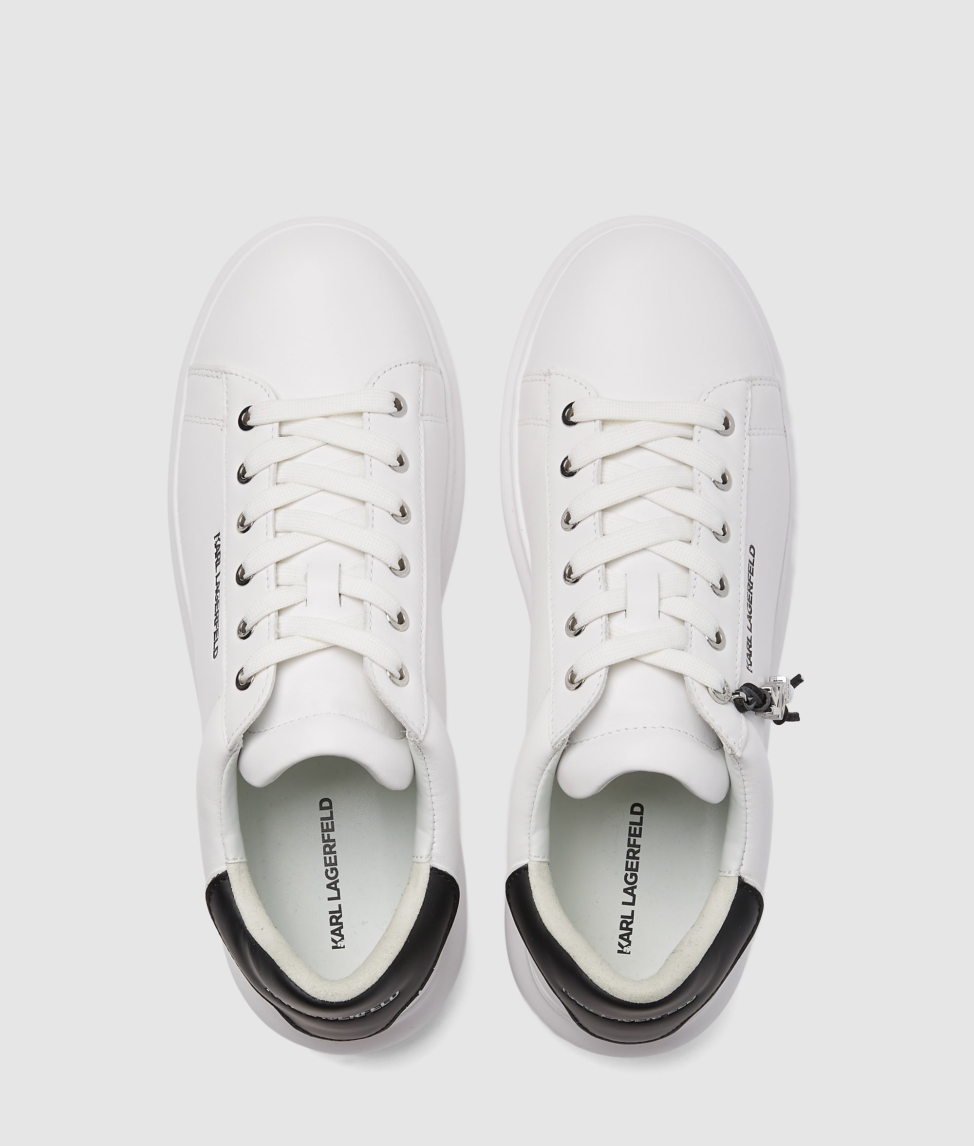 Exclusieve Kapri Ikon leren sneakers met bedels