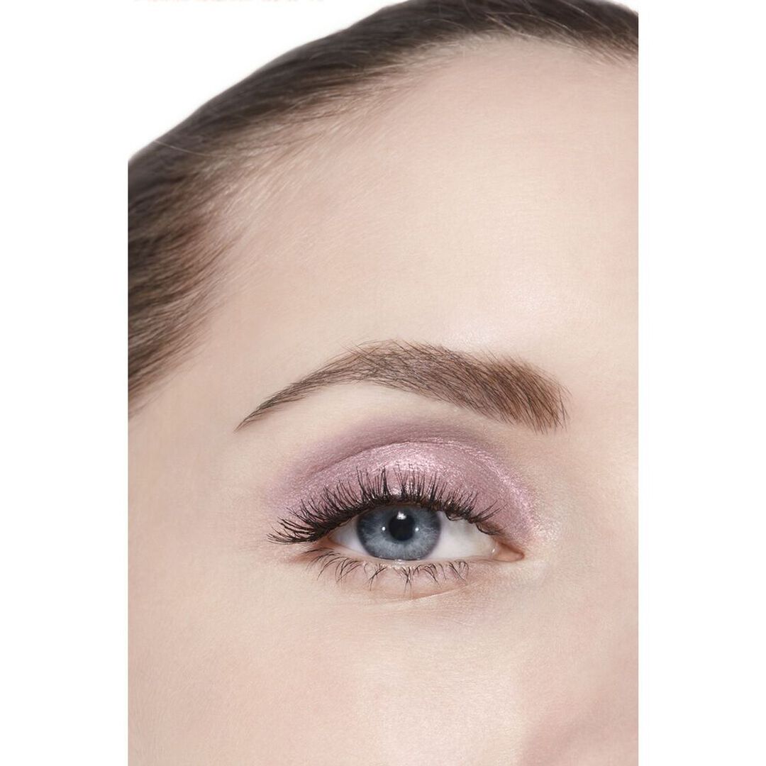 Rouge Noir OMBRE ESSENTIELLE