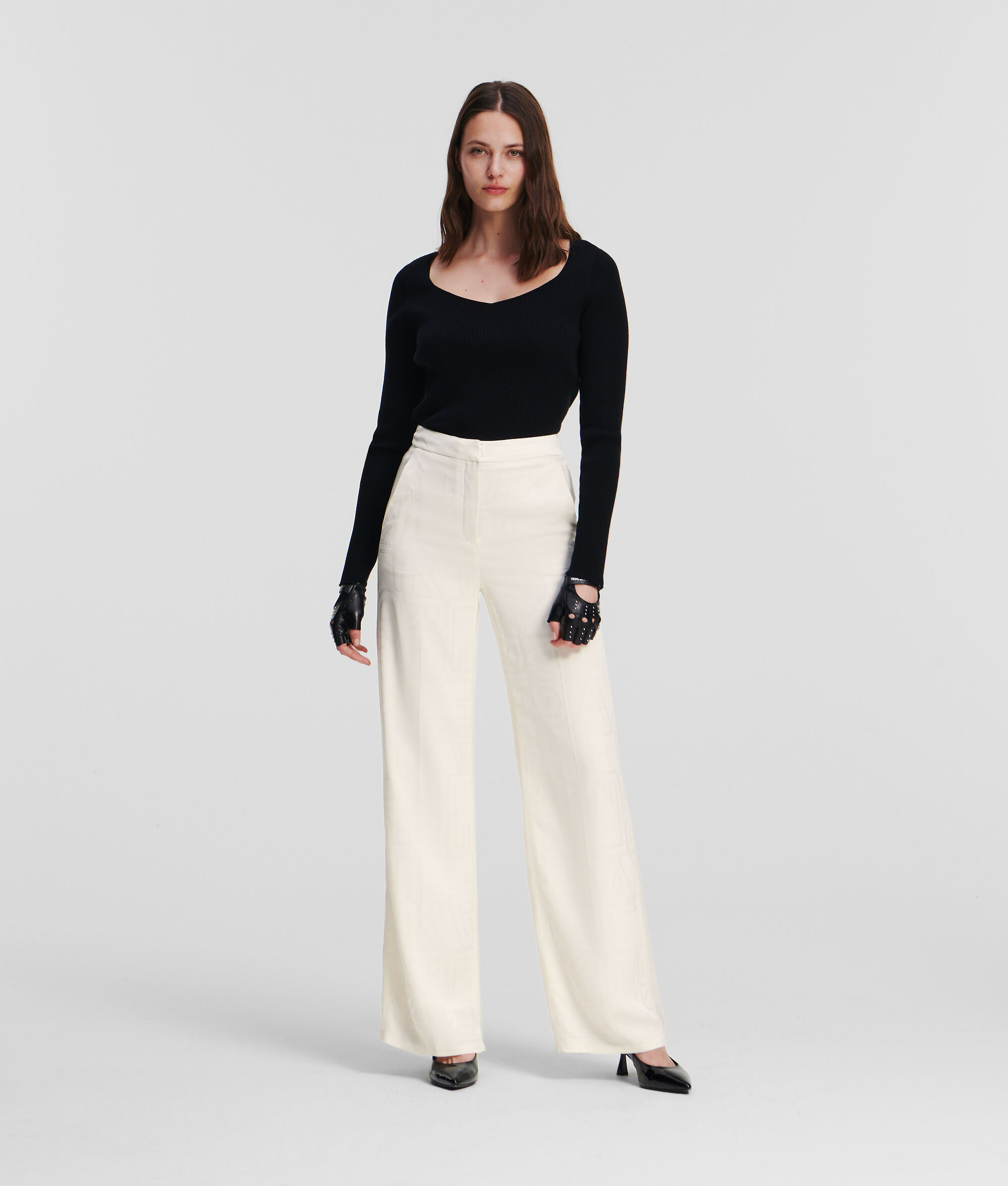 PANTALON HABILLÉ AVEC LOGO KARL