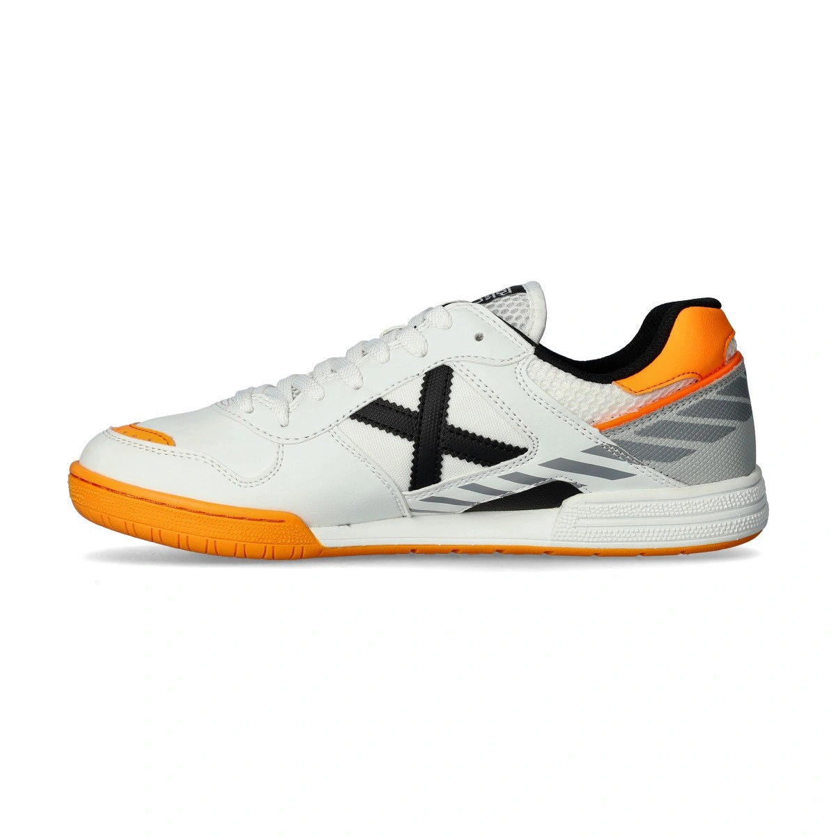 Sapatilha futsal Munich Continental V2