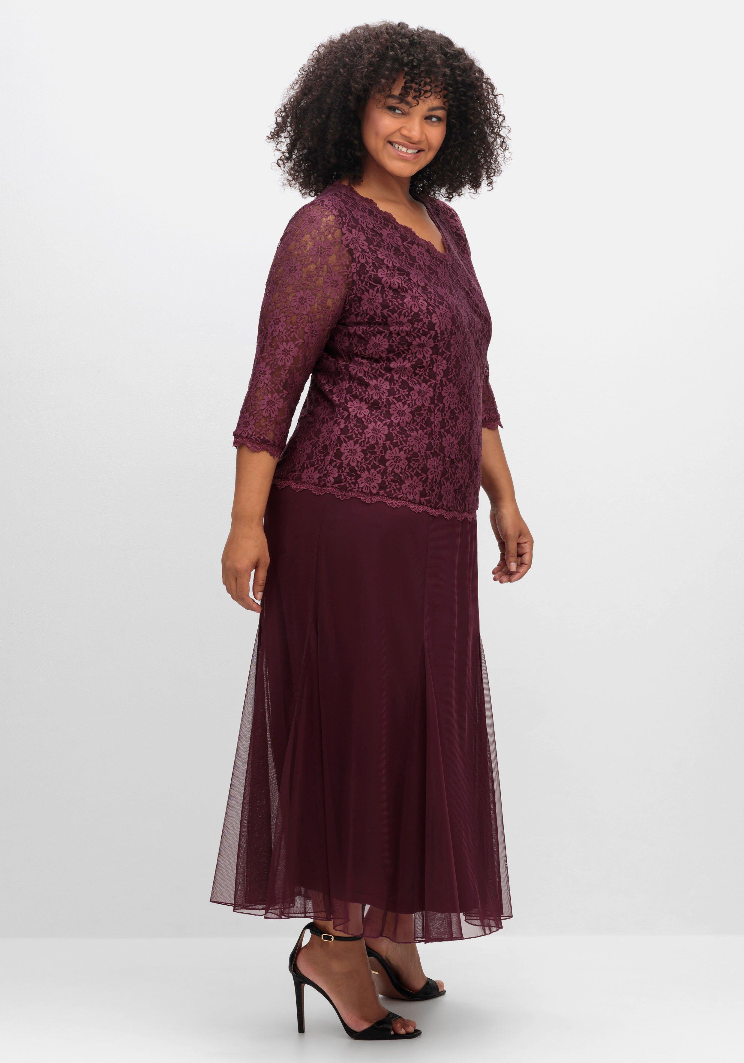 Abendkleid mit Spitzenoberteil und Chiffonrock