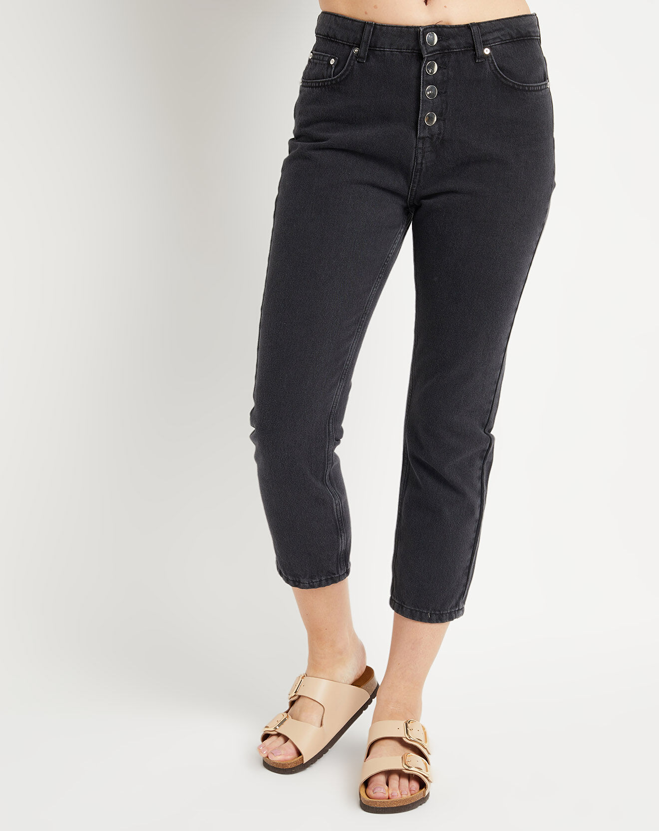 Galeries Lafayette Jean court en Coton Bio Capri boutons noir