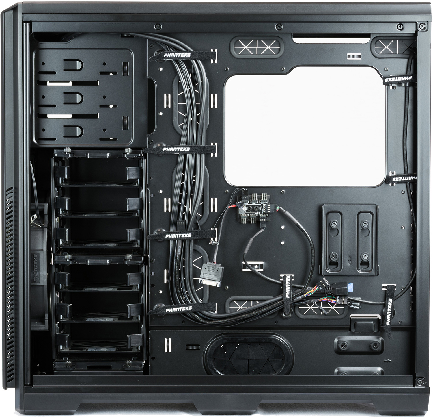 Phanteks Enthoo Pro Noir - Sans fenêtre