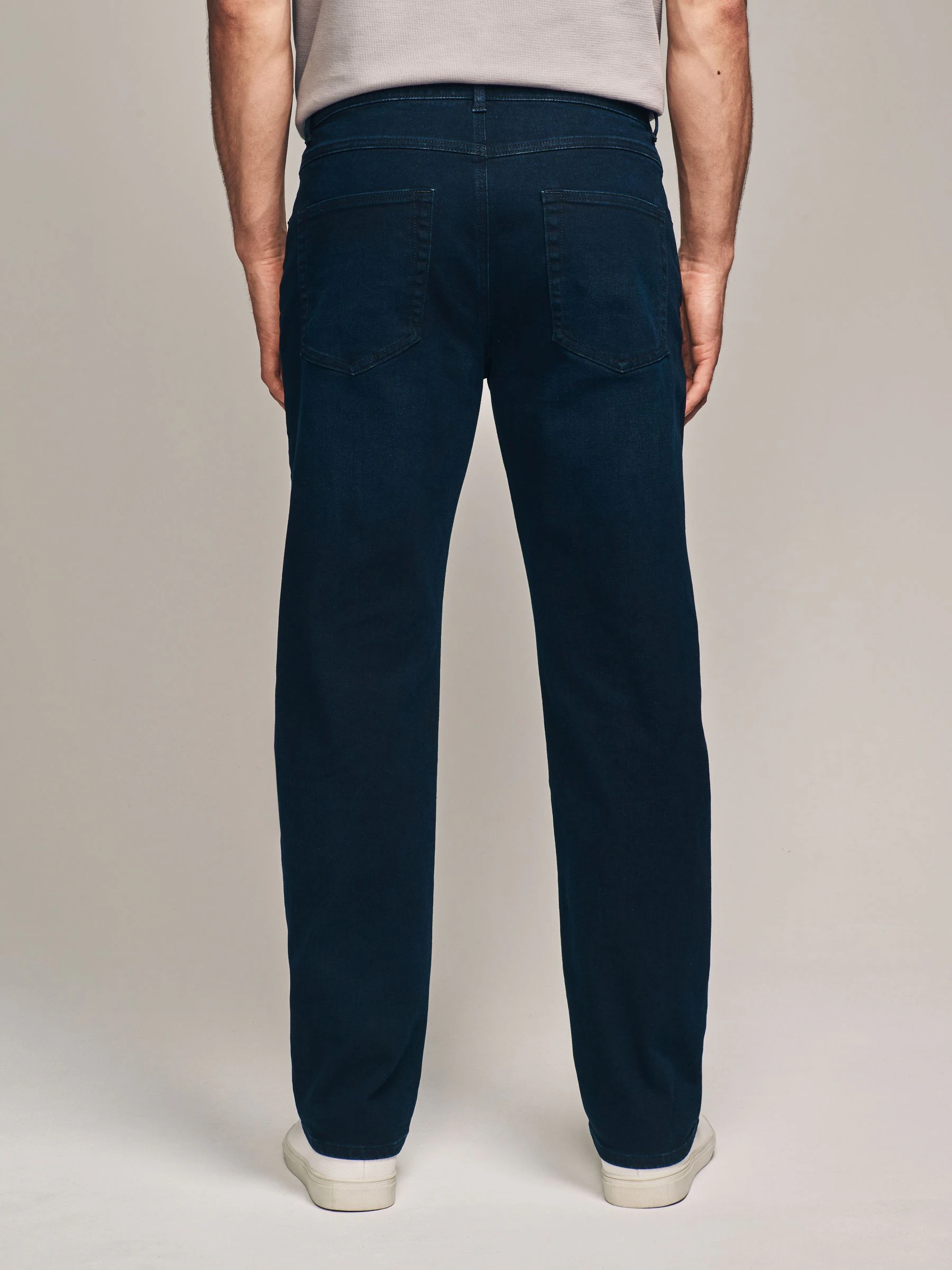 Inktblauw - Straight-fit Essential stretchy jeans met rechte pasvorm