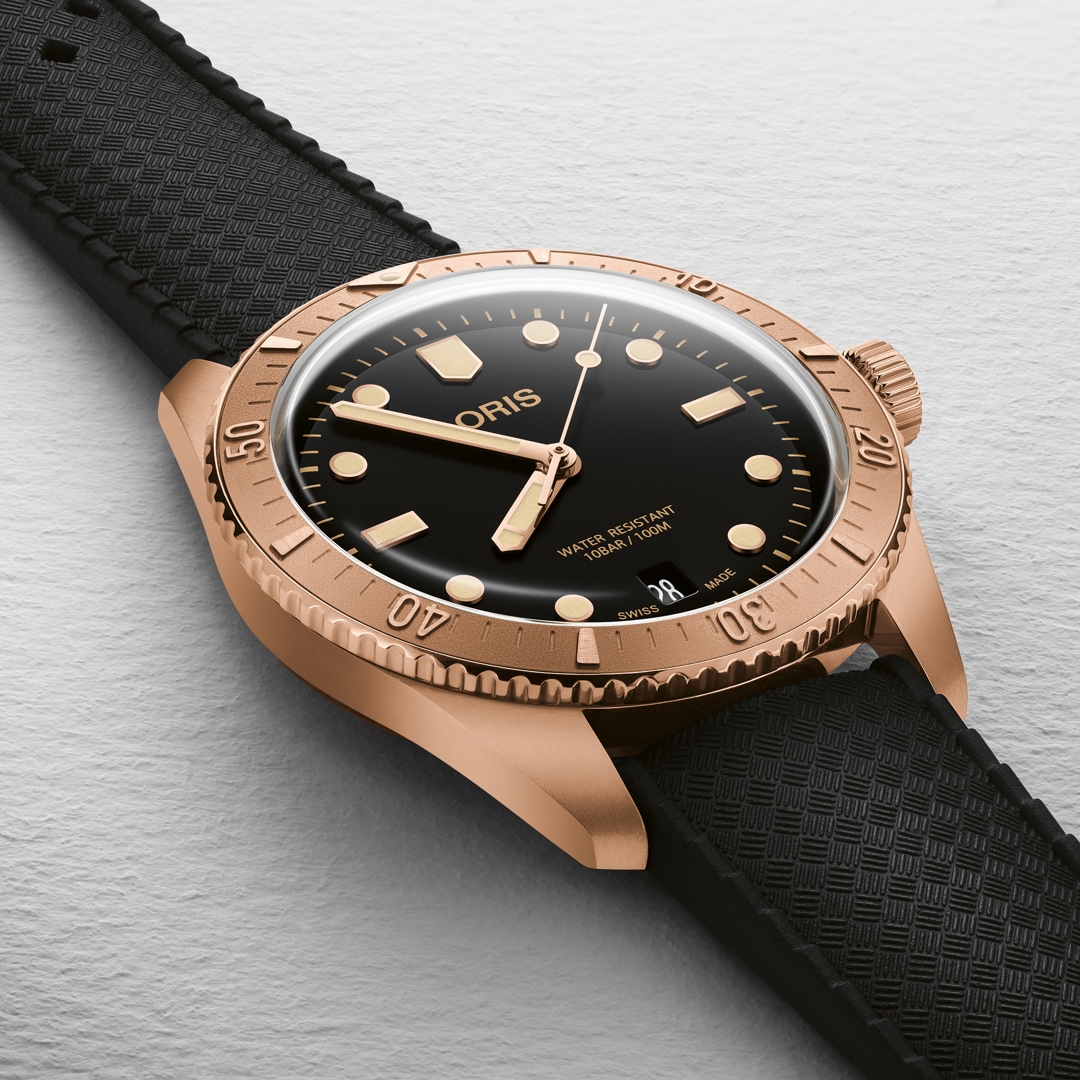 Oris Divers Sixty-Five Cotton Candy Sepia auf Kautschuk