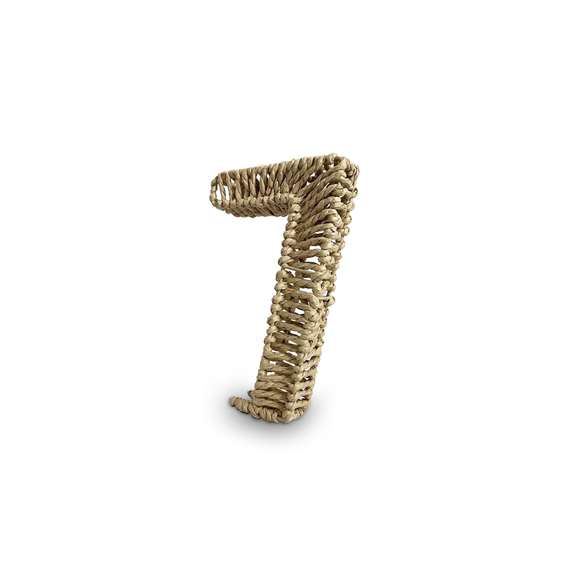 Zahl '7' aus Papiergeflecht, braun, H 20,5 cm, B 12,5 cm, L 3,5 cm von fischer's lagerhaus