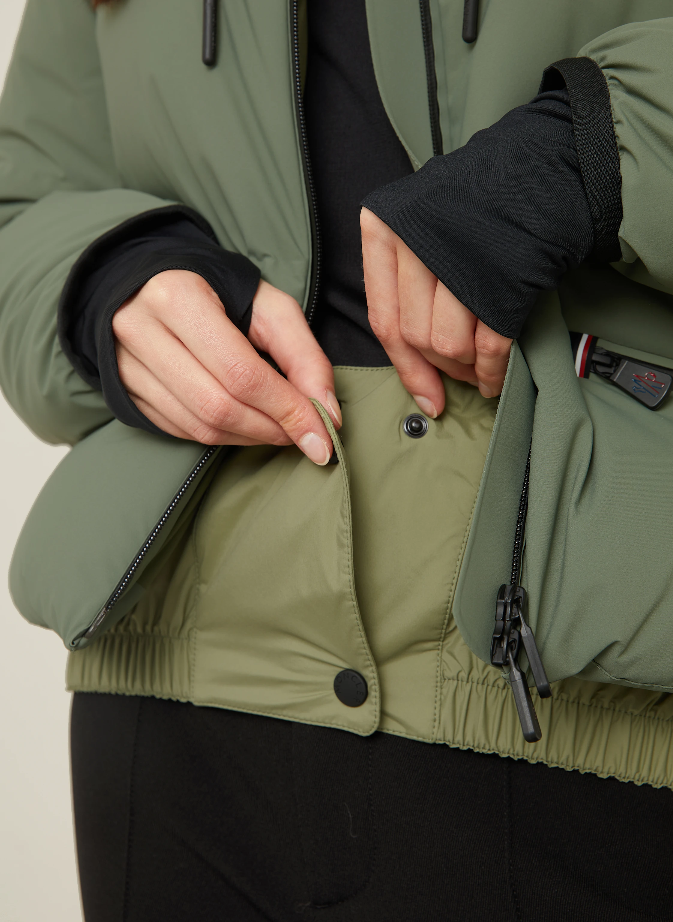MONCLER GRENOBLE Daunen-Skijacke ALLESAZ