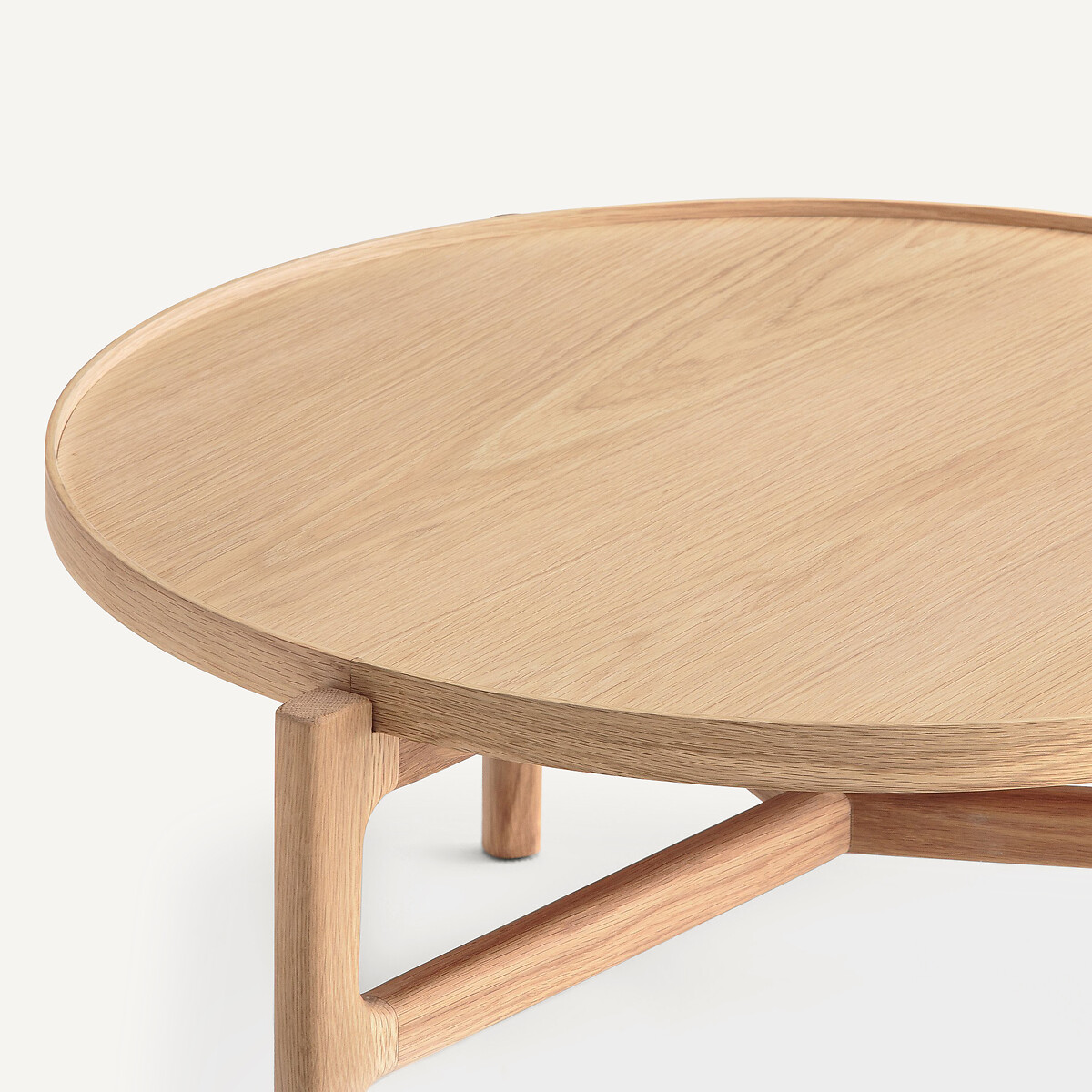 AM.PM<br>Mesa de centro, diâmetro 74 cm, folheado de carvalho, Aly