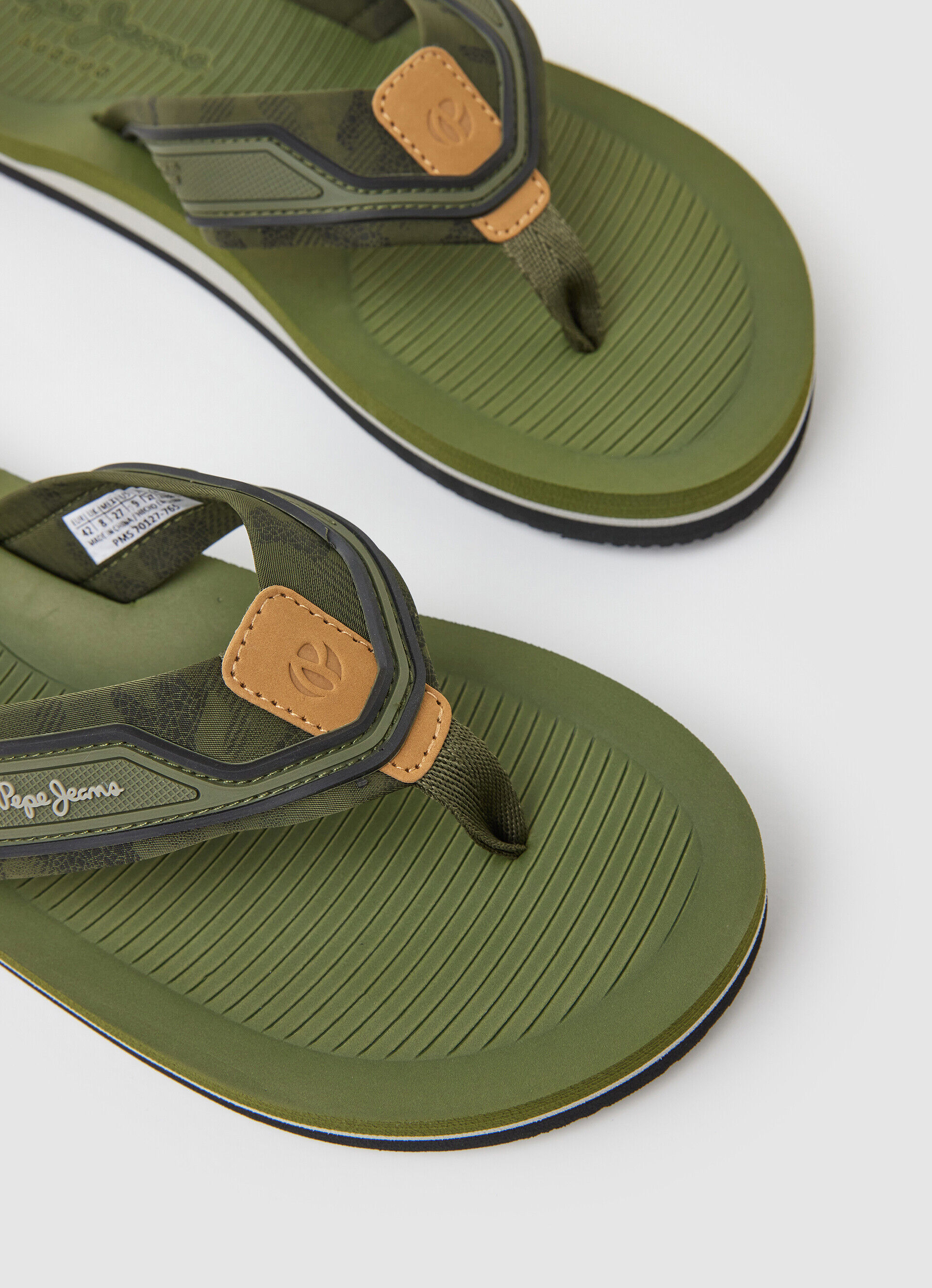 Chinelo de praia South Beach Camu - verde cáqui