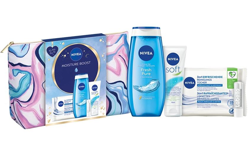Geschenkset Moisture Boost 5-teiligPflegeset sorgt für Frische und Feuchtigkeit, kombiniert mit einem stylischen Necessaire