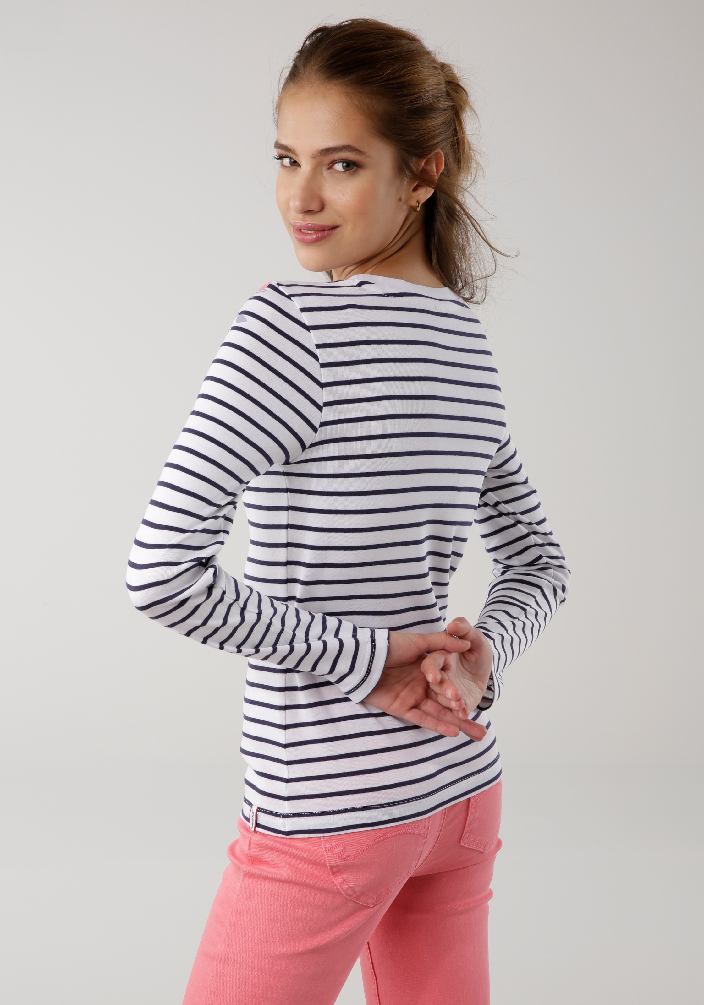 KangaROOS Langarmshirt , Langarm,  sehr figurbetonte Passform