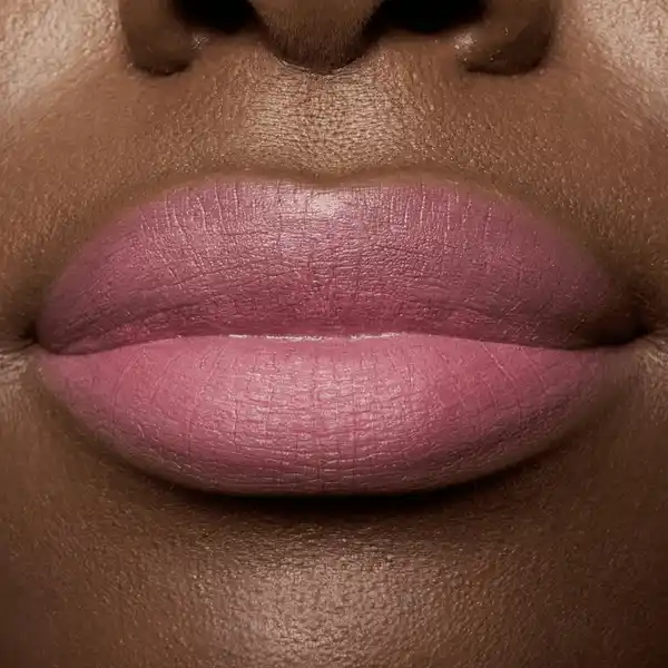 The slim Stick 104 Baby Got Blush