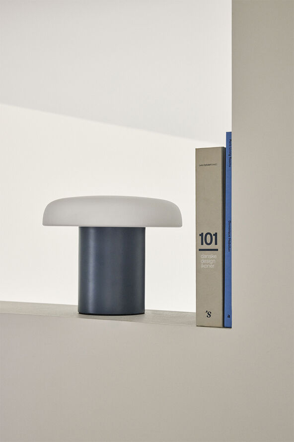 Hübsch Ateliers Bordlampe Mørkeblå Dark blue,white