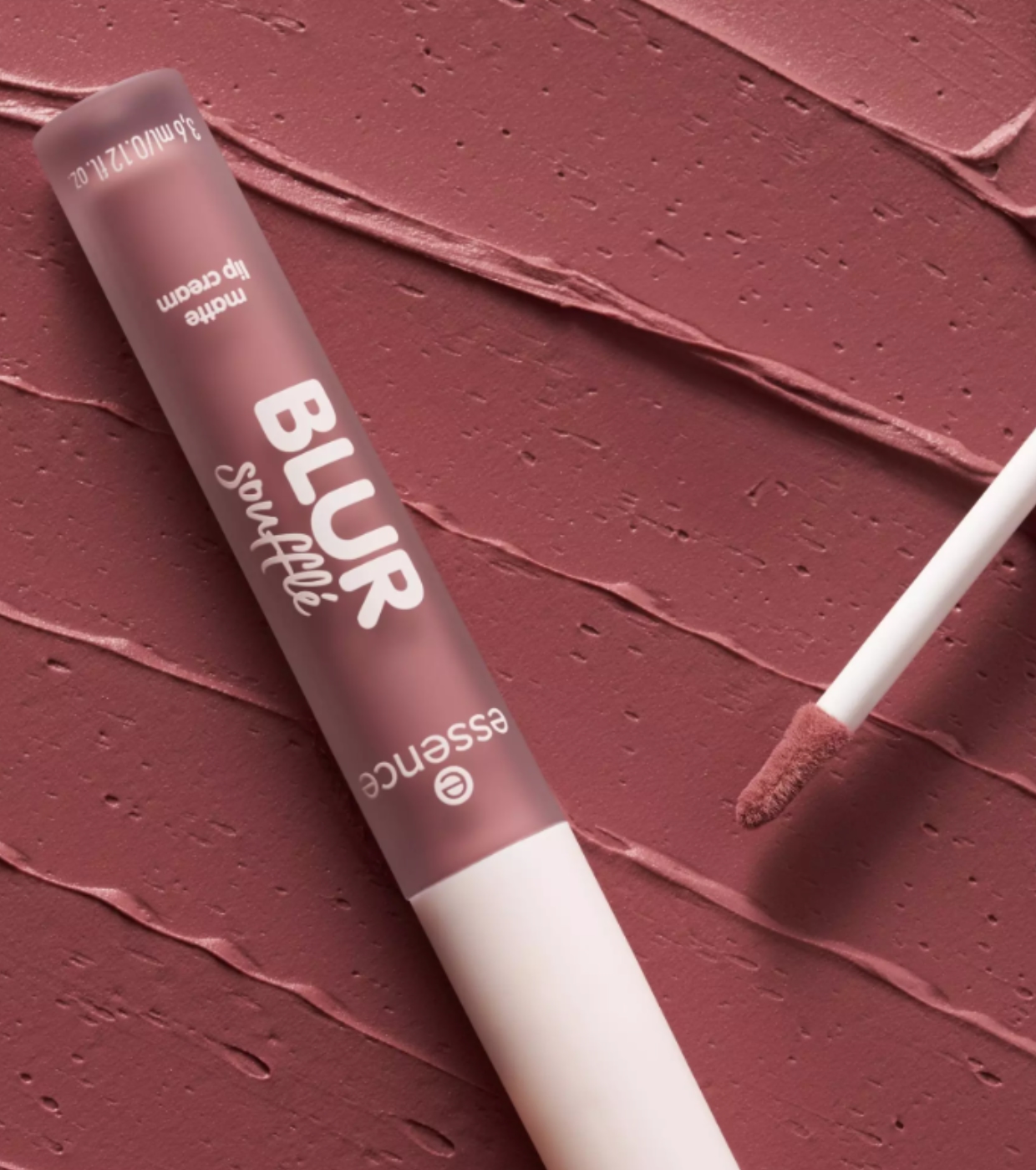essence - Batom matte com acabamento esfumado BLUR soufflé - 06: Pillow Talking