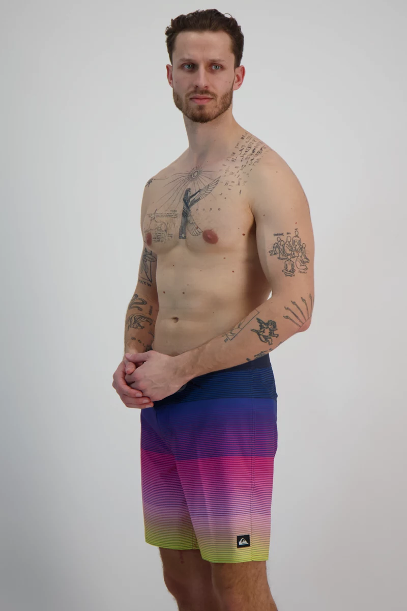Quiksilver Surfsilk Massive 18 Inch Herren Badeshort