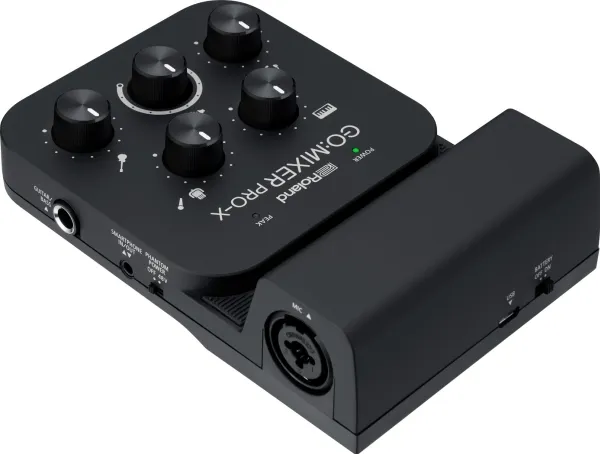 Roland GO:MIXER PX, 11 kanaler, Sort, Hvid