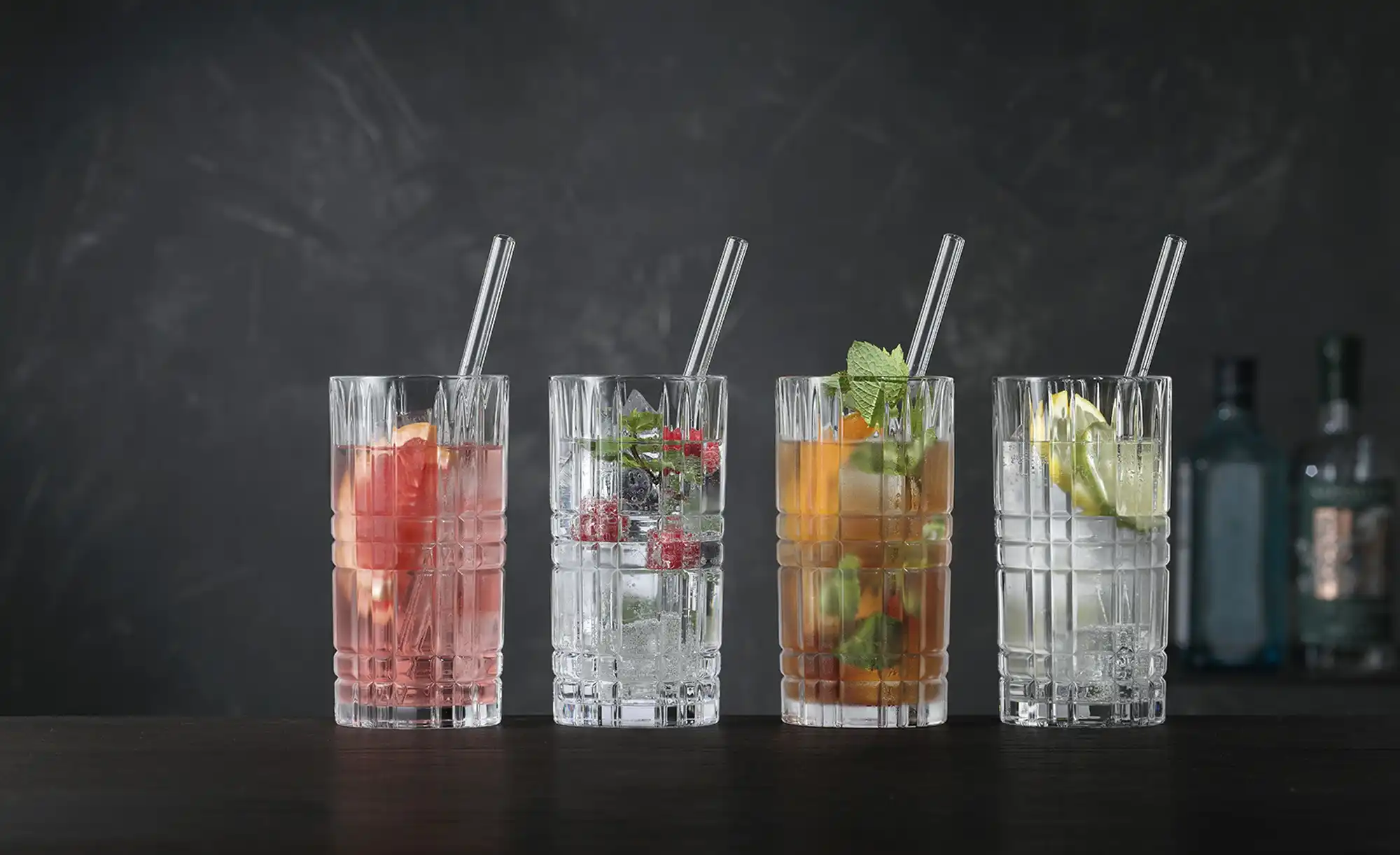 Nachtmann Longdrinkgläser mit Glastrinkhalmen 4er Set Tastes Good