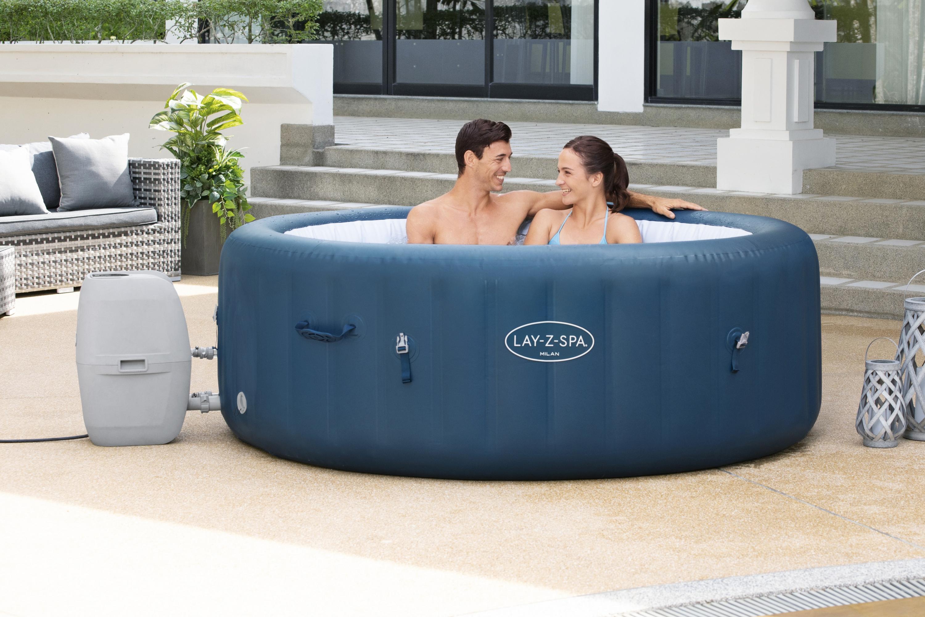 Bestway® LAY-Z-SPA® WLAN-Whirlpool Milan AirJet Plus™ Ø 196 x 71 cm, rund