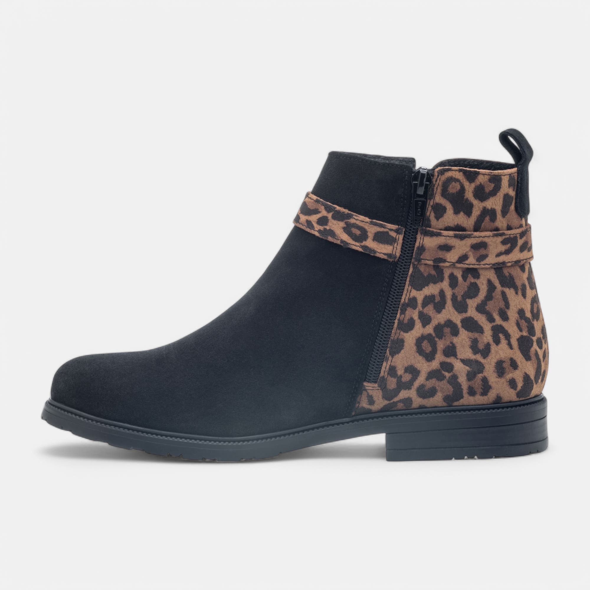 Bottines Femme en cuir noir