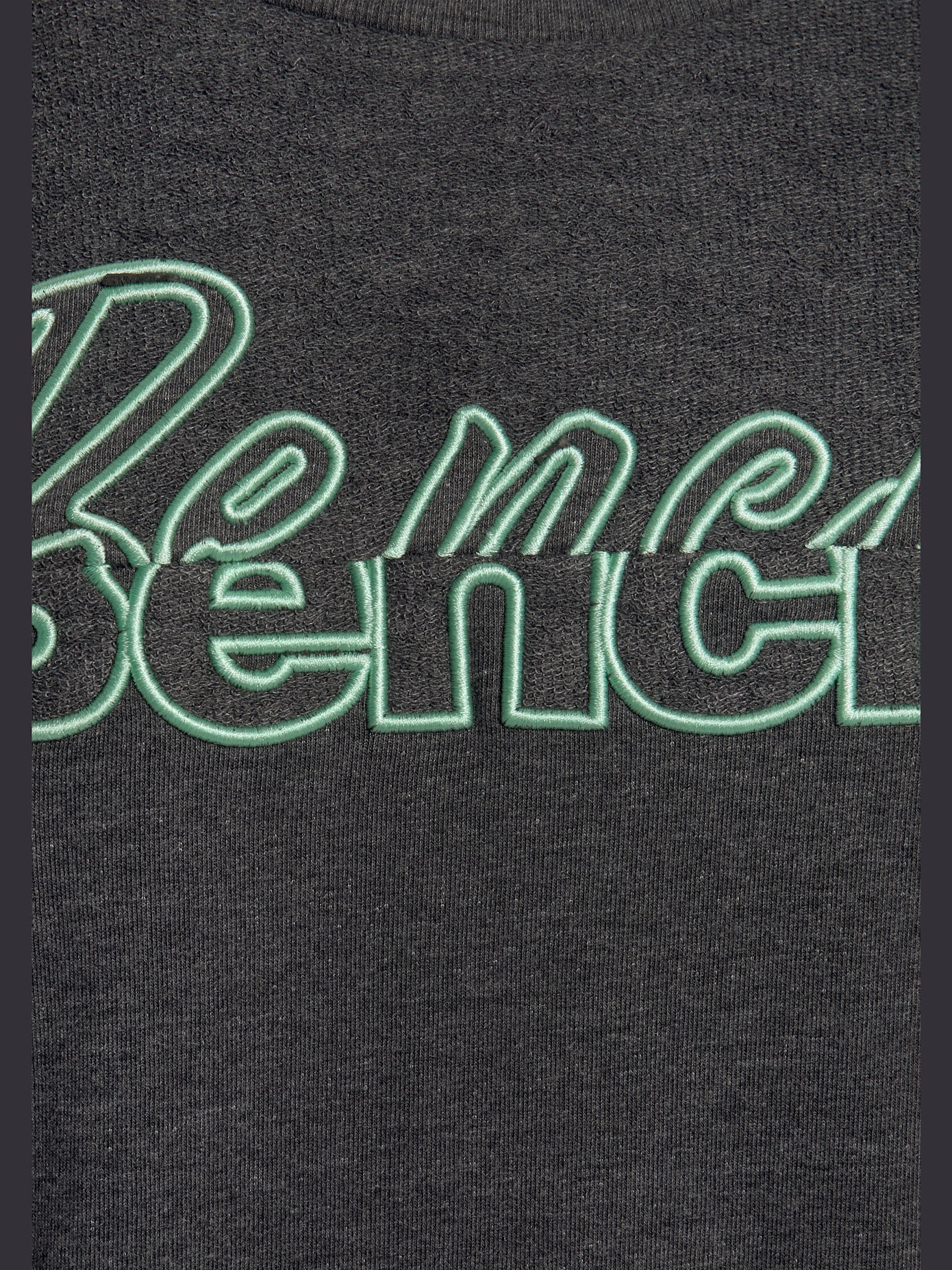 Sweatshirt avec logo imprimé