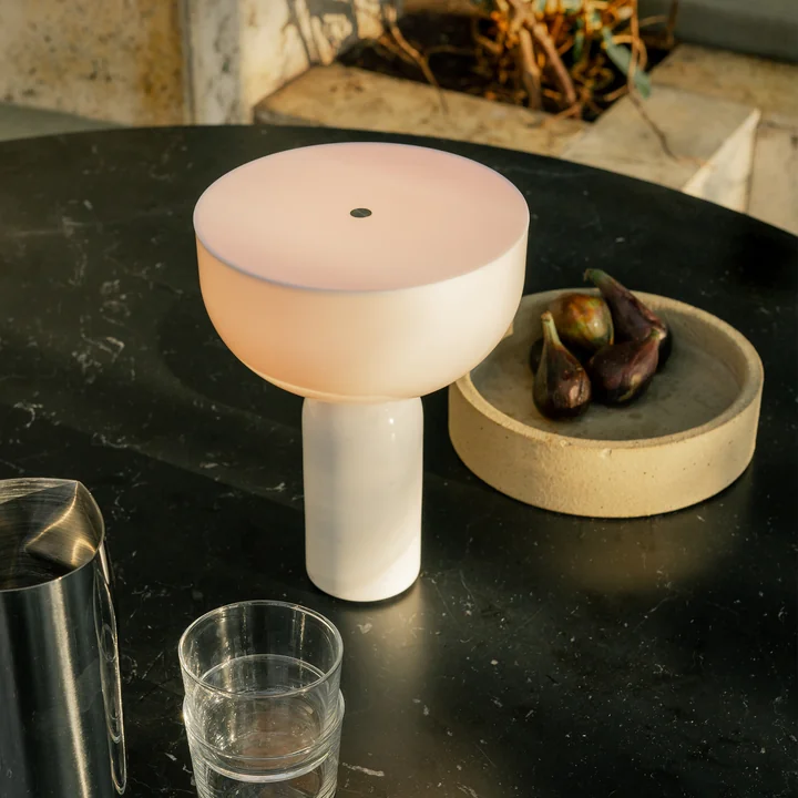 New Works - Kizu Portable LED Tischleuchte mit Akku, breccia pernice