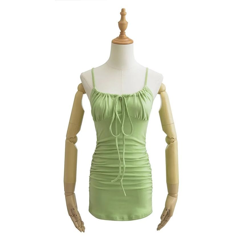 Asiris - Mini-jurk met spaghettibandjes, vierkante hals en geribbelde, effen bodycon-stof