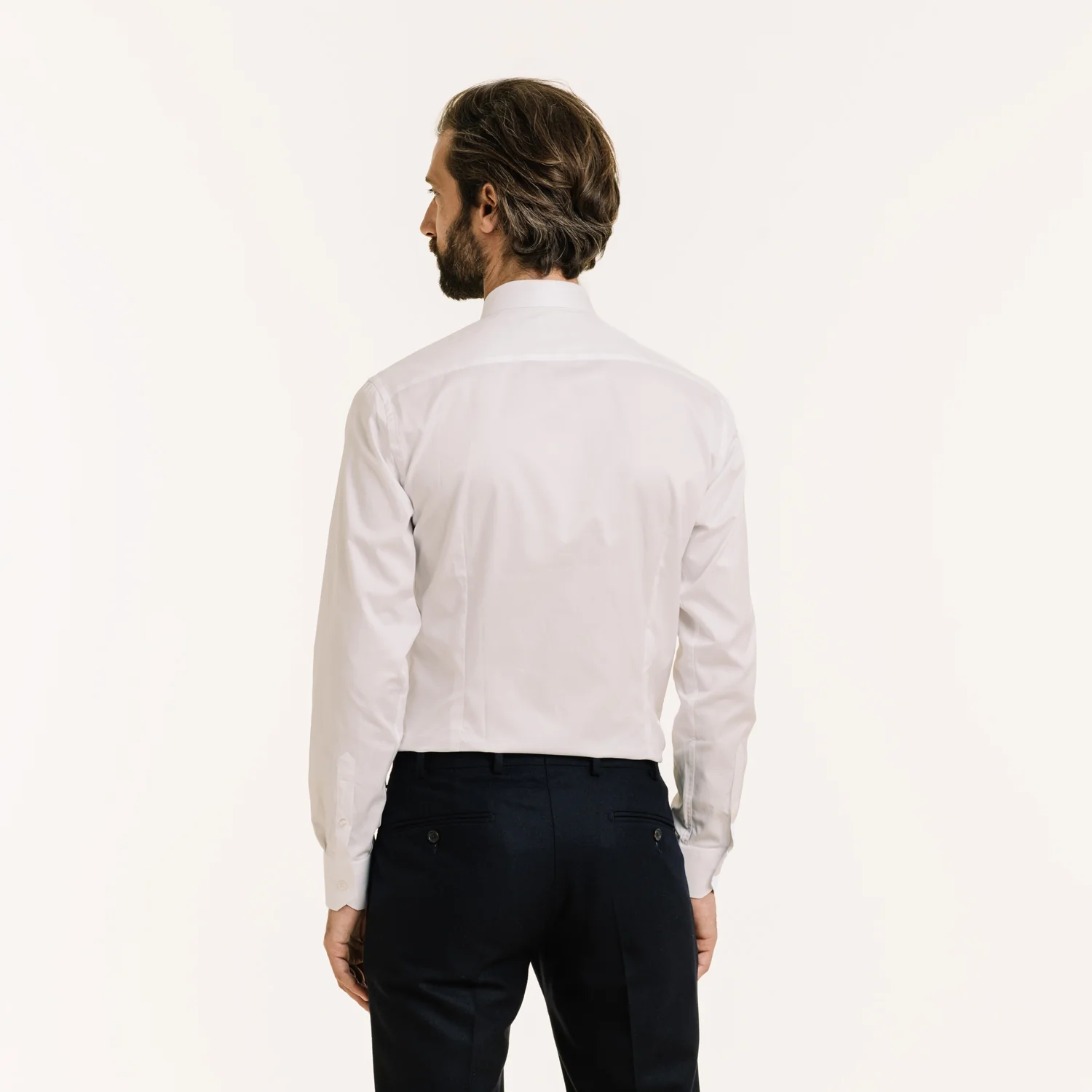 Fitted shirt in white double-twisted twill